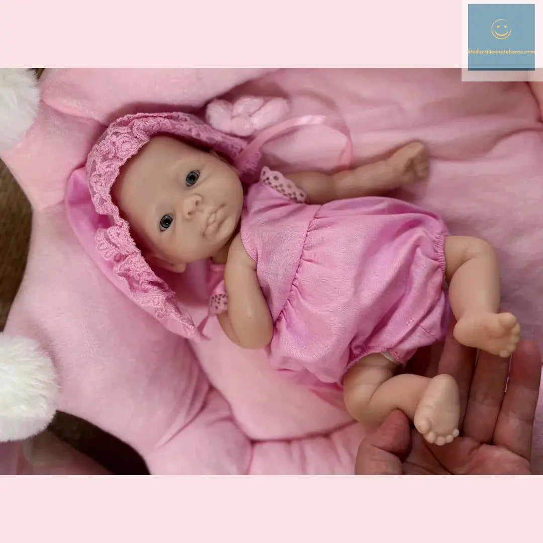 10Inch /2 Styles Washable Unpainted Open Eyes Solid Silicone Girls Doll Soft Touch Feeling Lifelike Realistic Bebe Reborn lifelikesiliconereborns.com
