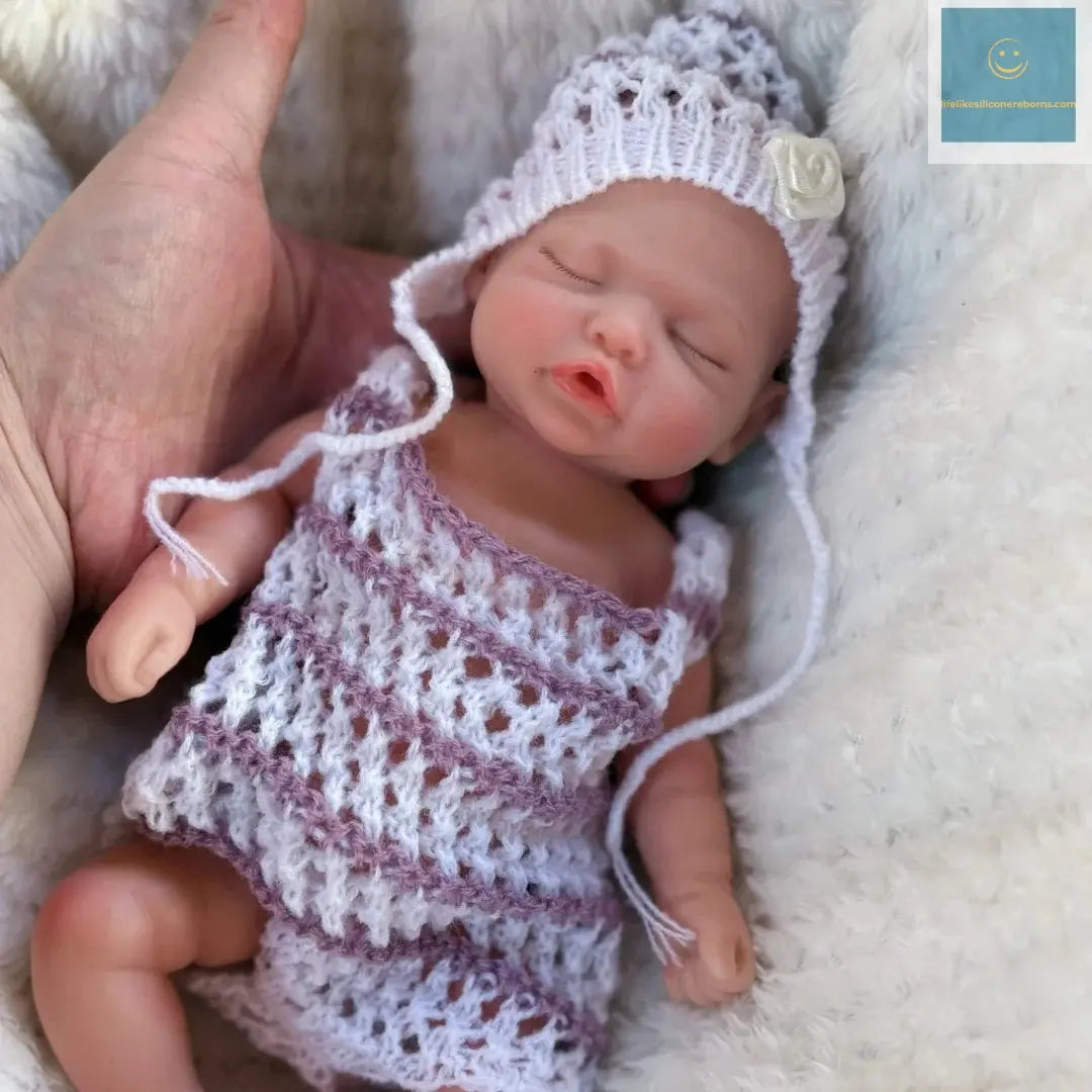 10Inch Sleeping Silicone bébé reborn Girl Doll With Painted Skin Full Body Silicone Lifelike Reborn Dolls lifelikesiliconereborns.com