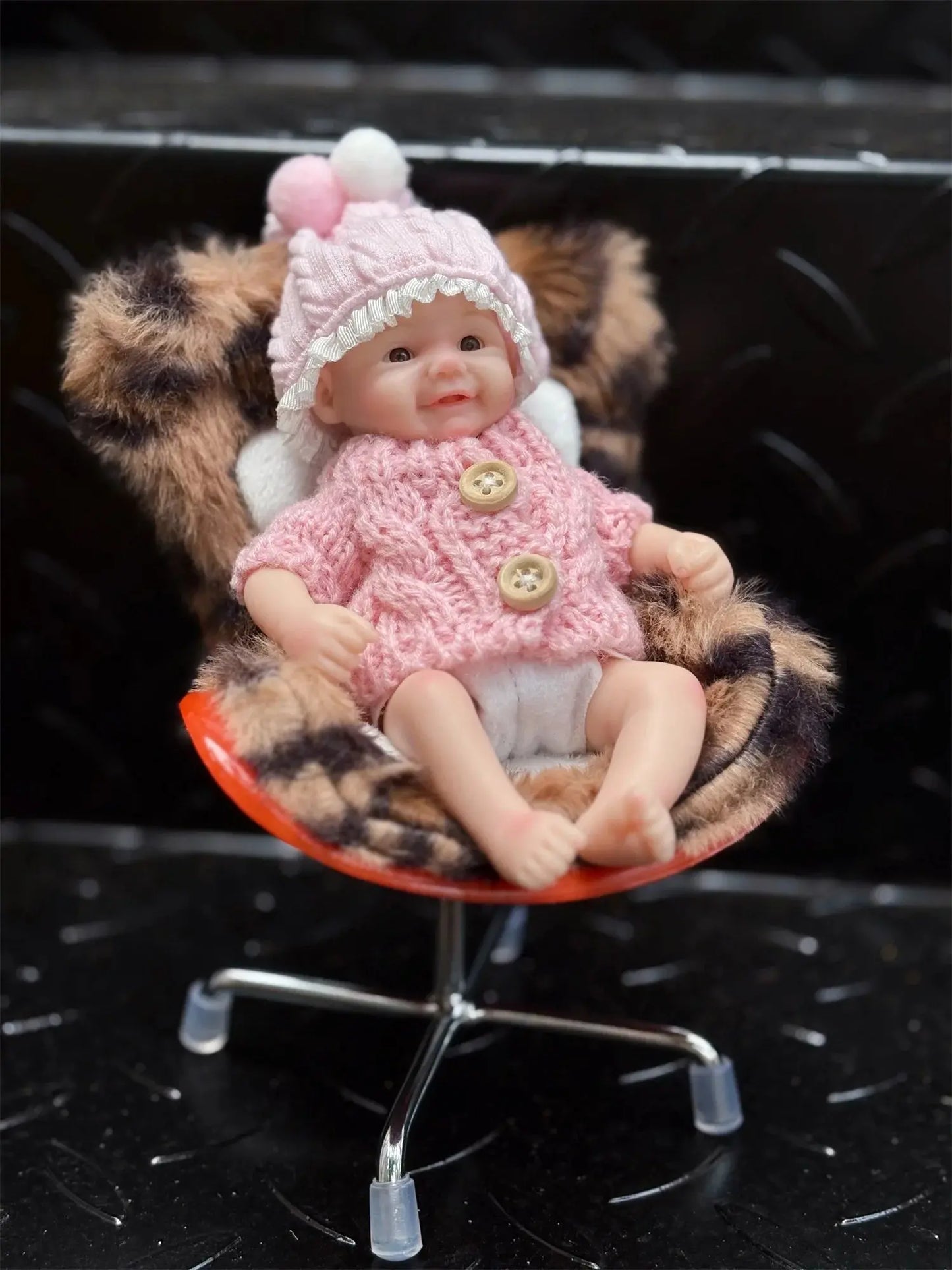 15cm Can Washable Mini Vivienne Solid Silicone Bebe Reborn Girl Doll WIth Painted Skin Soft Touch Lifelike Cute Reborn Dolls lifelikesiliconereborns.com
