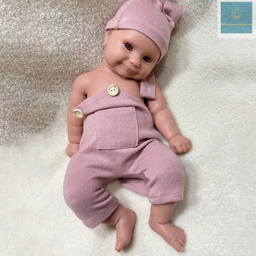 1:1 Full Body Soild Silicone Reborn Baby Girl Chubby 3.9kg 50cm Lifelike Newborn Doll Washable Handmade Bebe for Gift lifelikesiliconereborns.com