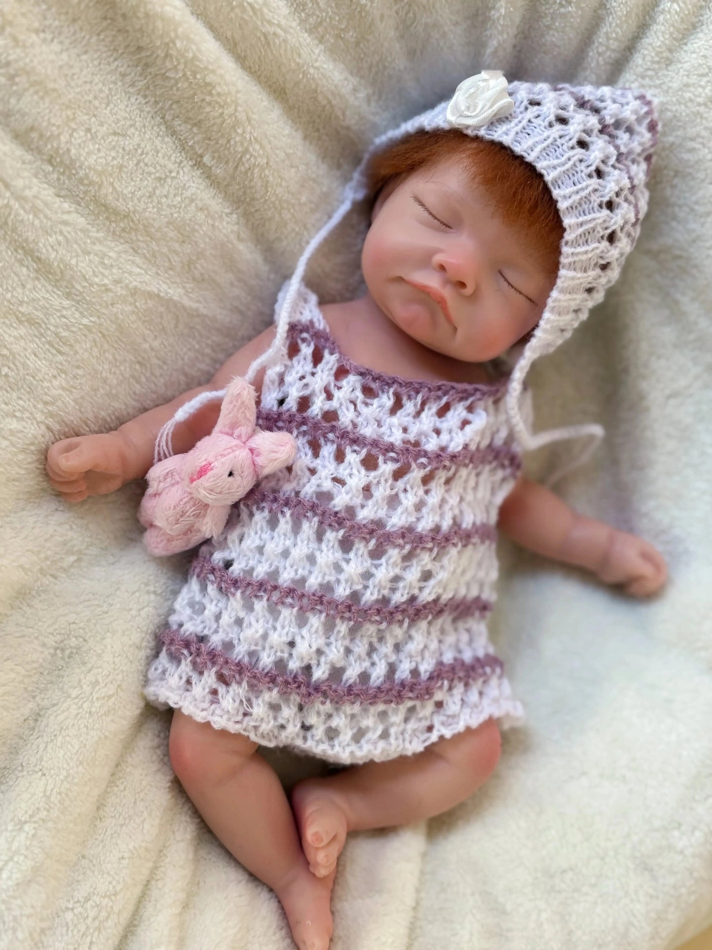 26cm Close Eyes bebe reborn de silicona Girl Doll With Rooted Hair 3D Painted Skin Full Body Silicone Newborn Reborn Dolls lifelikesiliconereborns.com