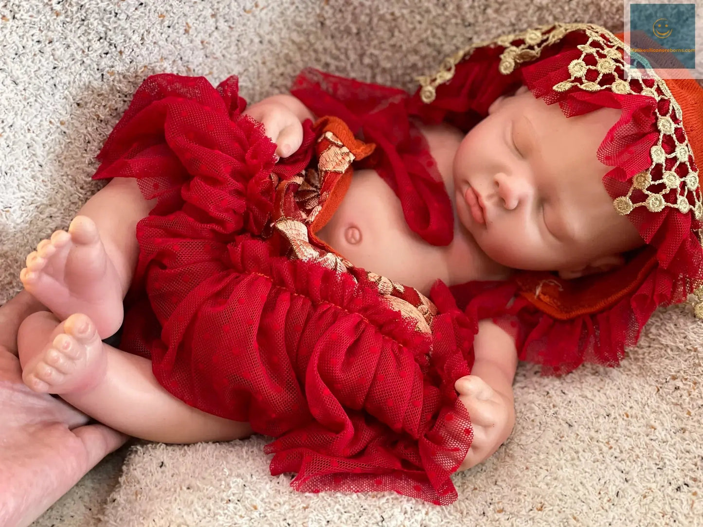 3 Styles/45cm Close Eyes Bebe Reborn Girl Soft Solid Silicone Newborn Baby Girl 3D Paint Skin Lifelike Corpo De Silicone Doll lifelikesiliconereborns.com