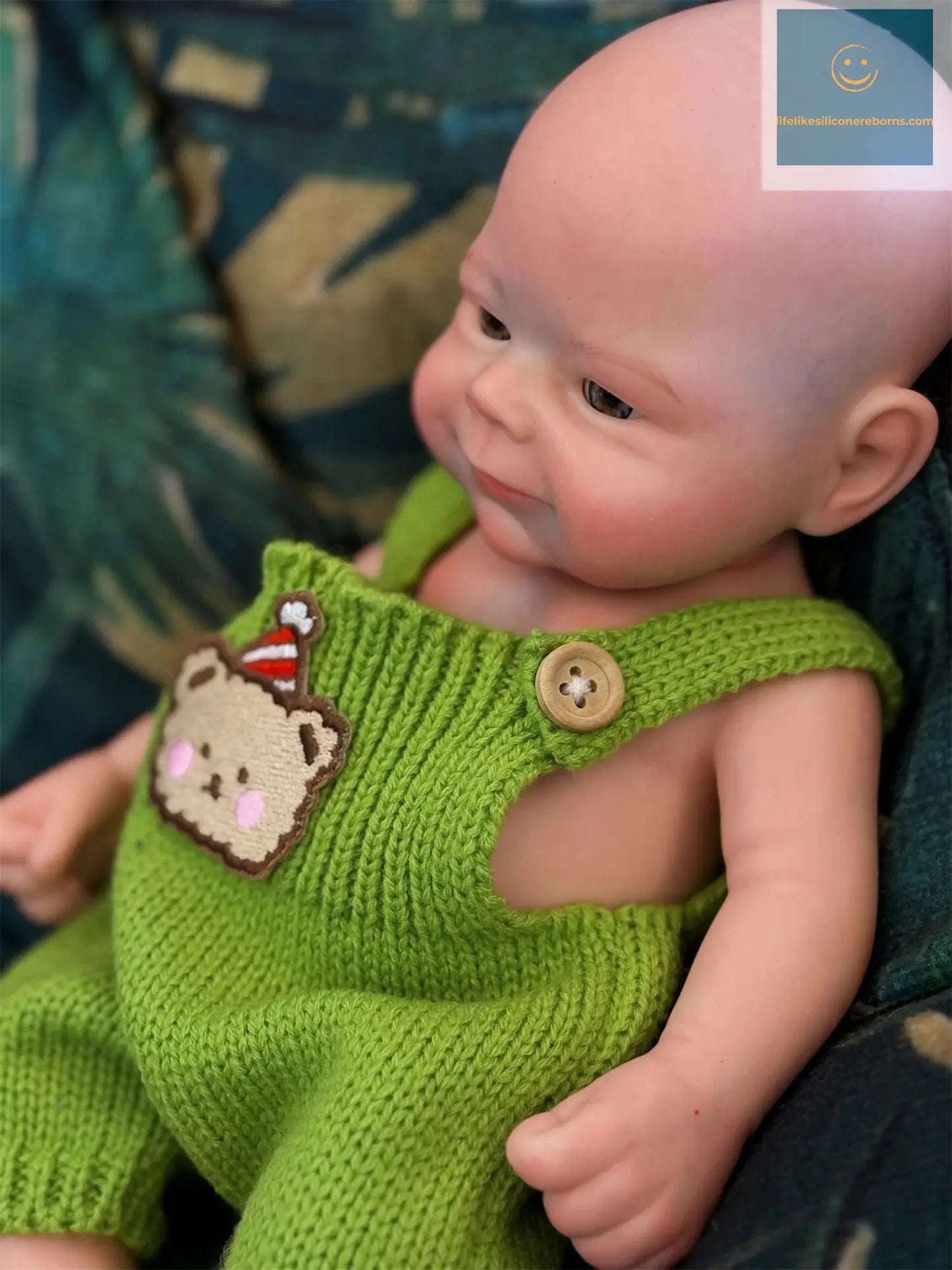33cm Can Open Mouth Solid Bebe Reborn Girl/Boy With 3D Painted Skin Handmade Soft Touch Lifelike Realistic Newborn Doll lifelikesiliconereborns.com