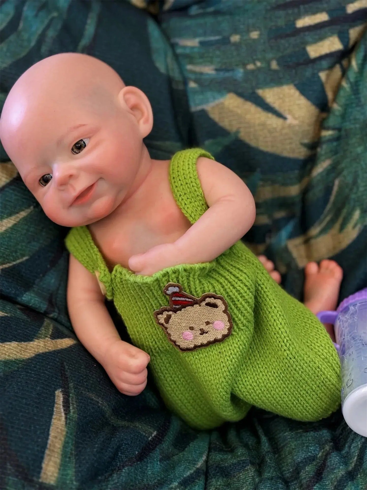 33cm Can Open Mouth Solid Bebe Reborn Girl/Boy With 3D Painted Skin Handmade Soft Touch Lifelike Realistic Newborn Doll lifelikesiliconereborns.com