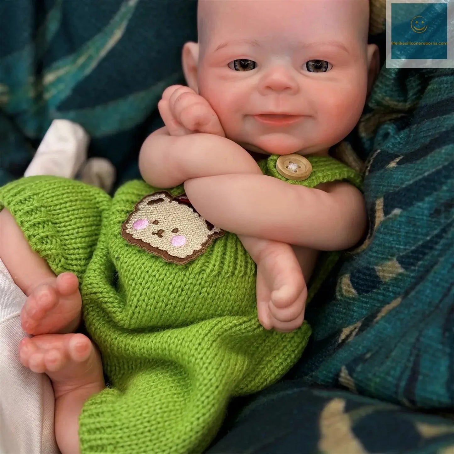 33cm Can Open Mouth Solid Bebe Reborn Girl/Boy With 3D Painted Skin Handmade Soft Touch Lifelike Realistic Newborn Doll lifelikesiliconereborns.com