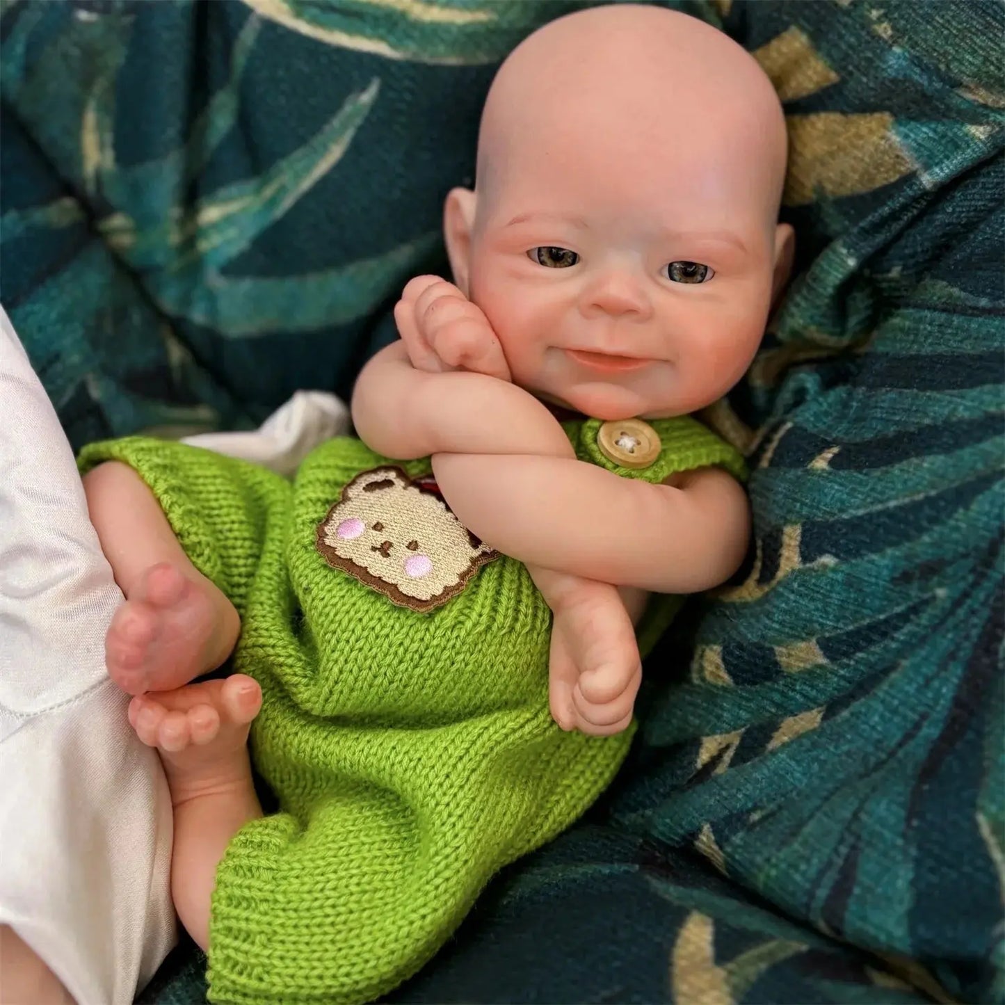 33cm Open Mouth Whole Body Silicone Bebe Reborn Boy and Girl 3D Painted Skin Soft Touch Lifelike Newborn Baby Dolls lifelikesiliconereborns.com