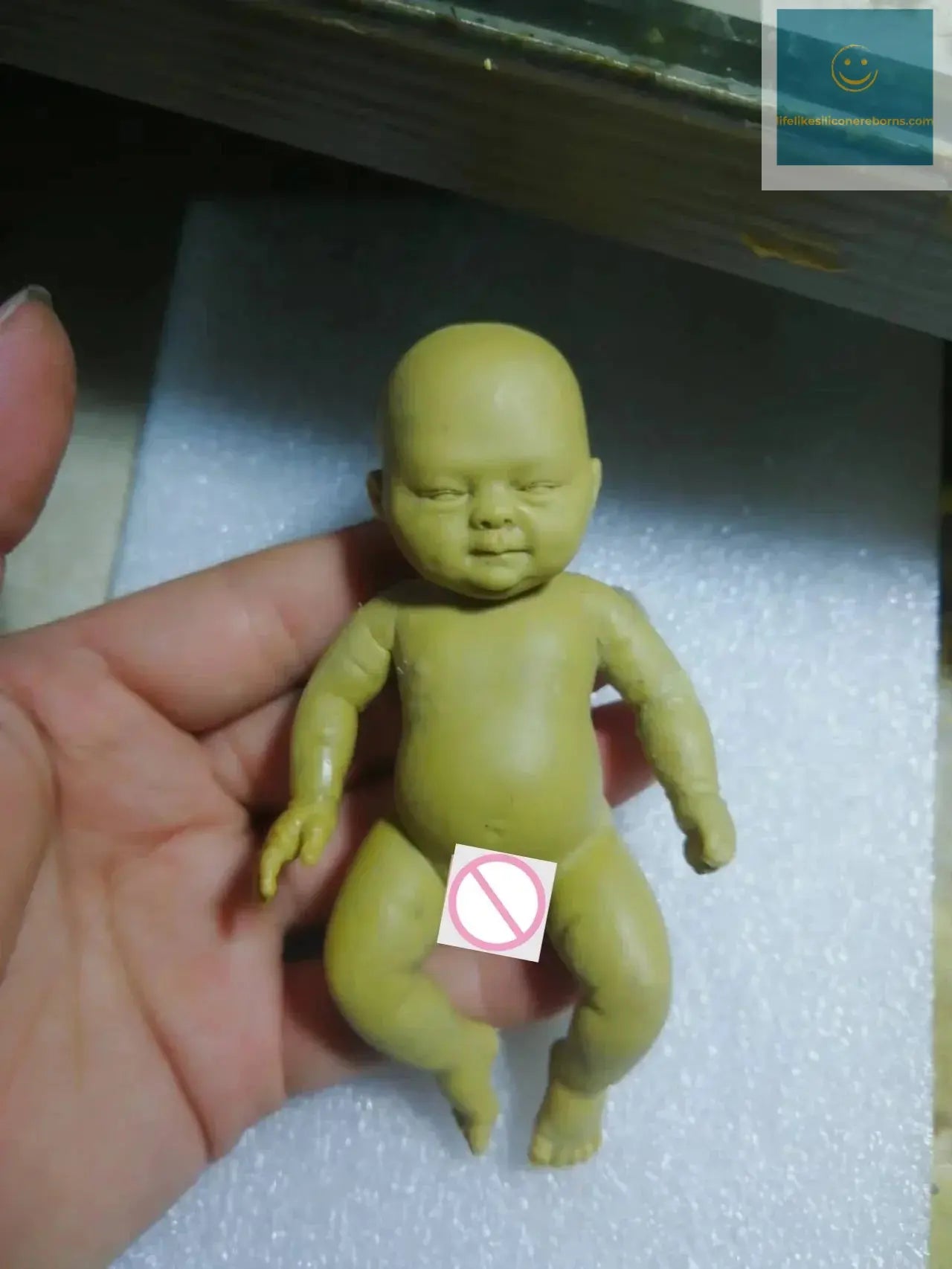 4.5" Micro Preemie Full Body Soft Silicone Baby reborn doll Girl Zoe Lifelike Mini Reborn Doll Surprise Children Anti-Stress lifelikesiliconereborns.com