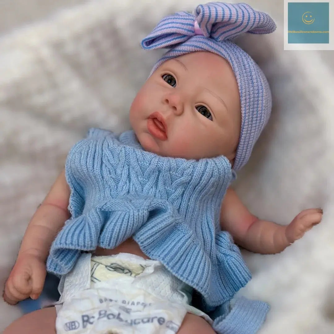 45cm Can Open Mouth & Washable Silicone Bebe Reborn Girl With Painted Skin Soft Touch Feeling Lifelike bebe reborn de silicona lifelikesiliconereborns.com