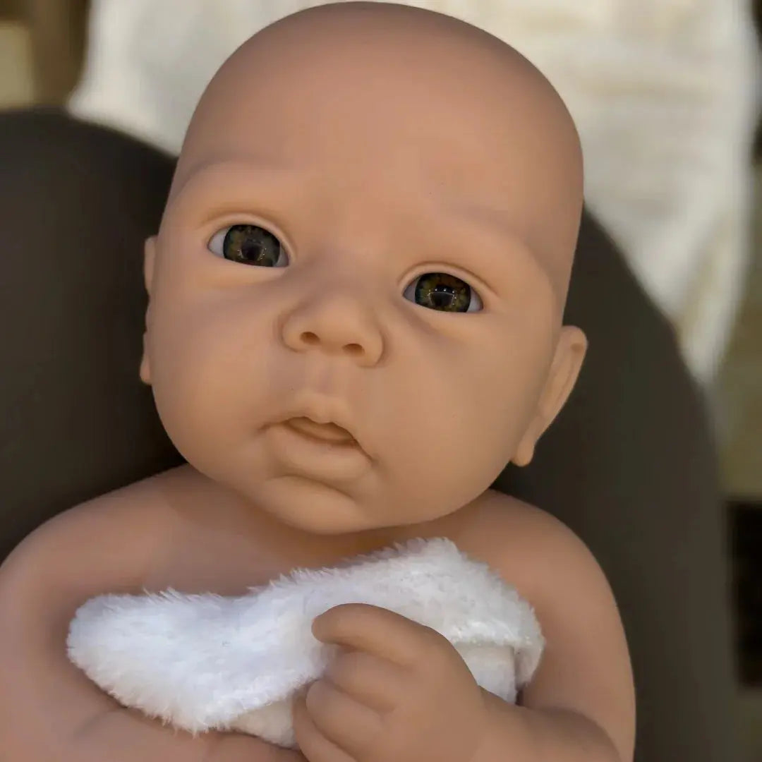 45cm Can Open Mouth & Washable Silicone Bebe Reborn Girl With Painted Skin Soft Touch Feeling Lifelike bebe reborn de silicona lifelikesiliconereborns.com