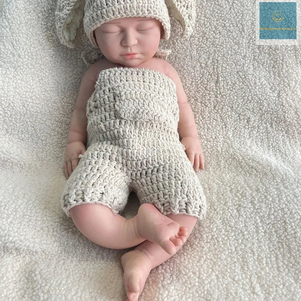 55cm Silicone Reborn Baby Doll Lifelike Girl With Skin Details For Kids Xmas Birthday Parents New Year Gift Dolls Collectible lifelikesiliconereborns.com