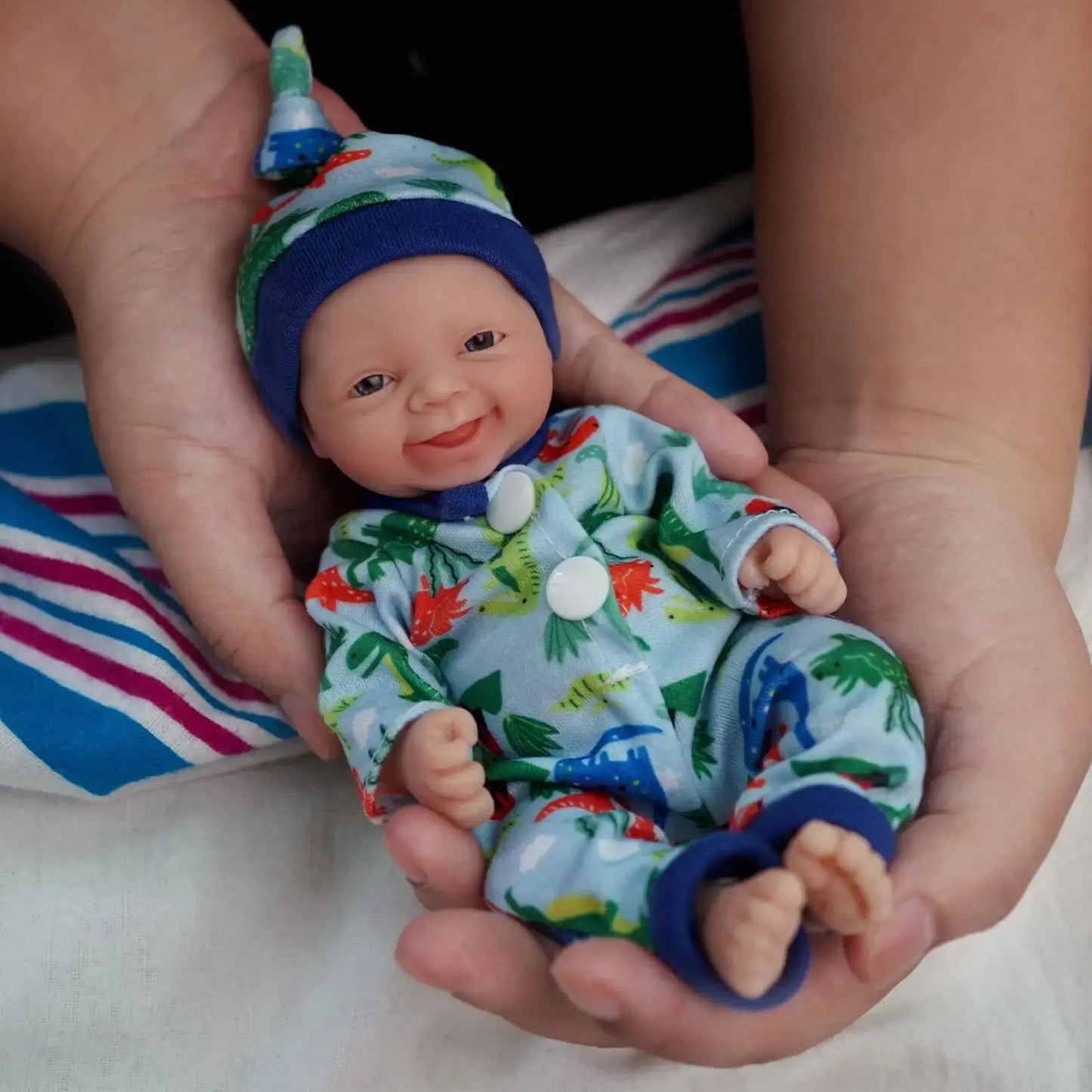 7 Inch Mini Reborn Baby Dolls,Silicone Full Body Baby Soft Skin Realistic Baby Doll with Feeding Accessories Gift Box(Boy/gril) lifelikesiliconereborns.com