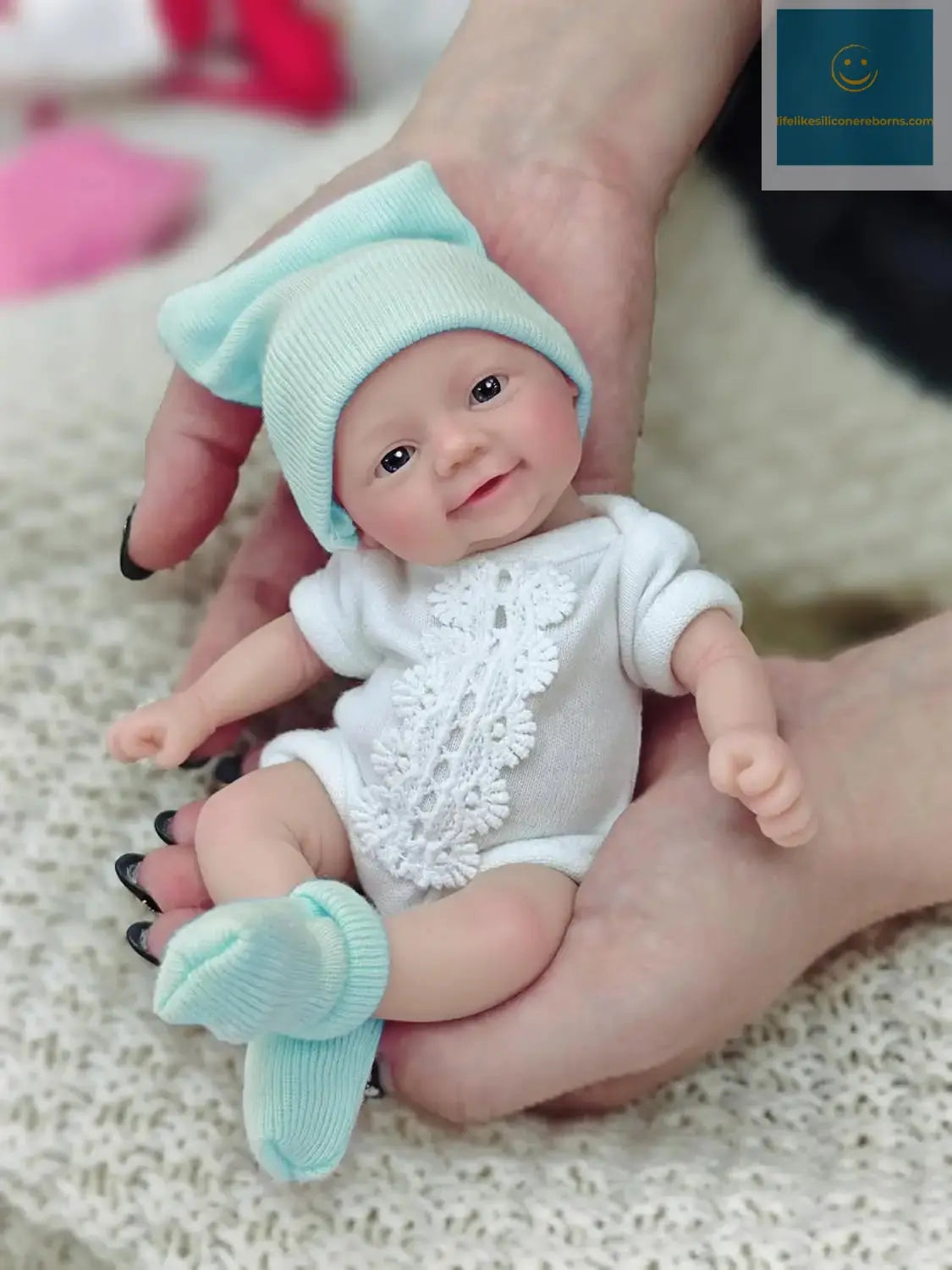 7 inches Reborn Baby Dolls Full Body Silicone Blue Eyes Open Cute Baby Girl The Look Real Baby with Gift Box lifelikesiliconereborns.com