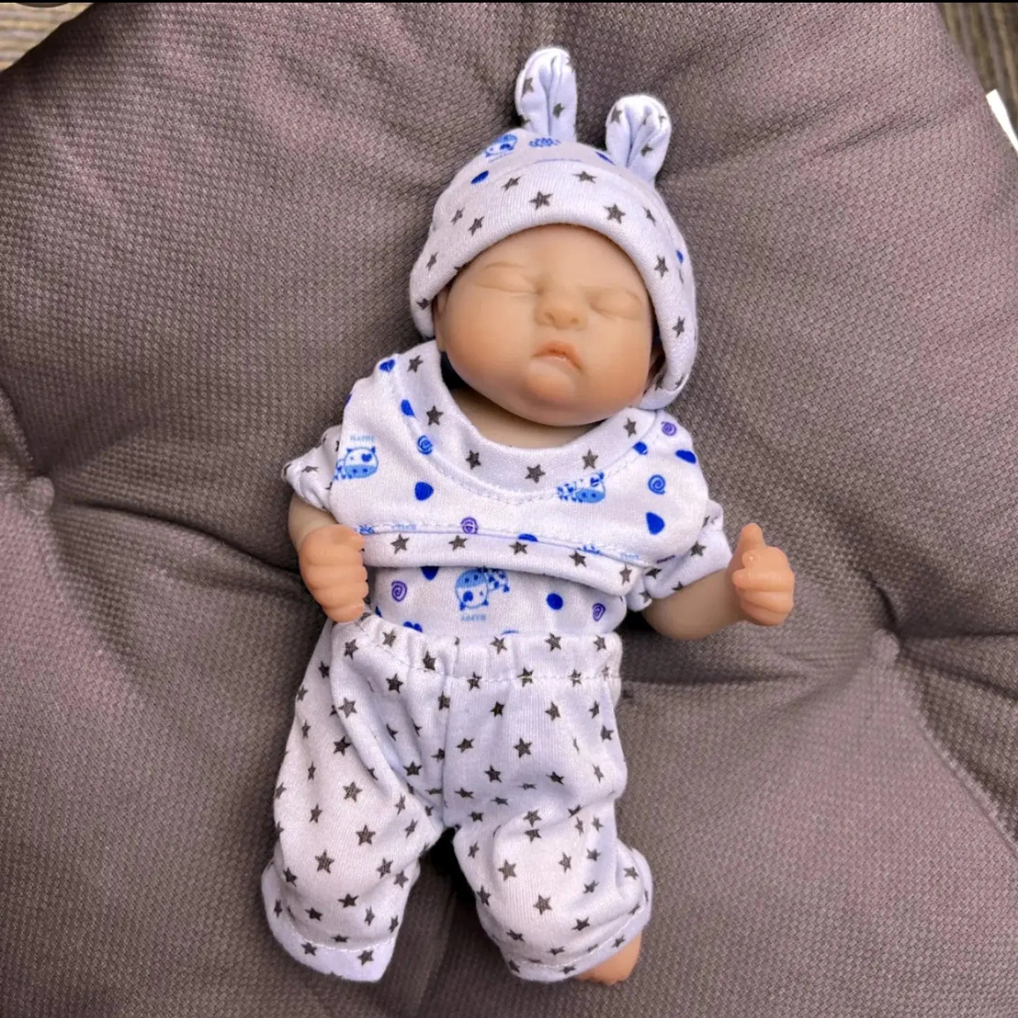8Inch Full Body Soft Vinyl Bebe Reborn 3D Painted Menina Boneca Renascida Lifelike Real Soft Touch Cuddly Toddler Dolls lifelikesiliconereborns.com