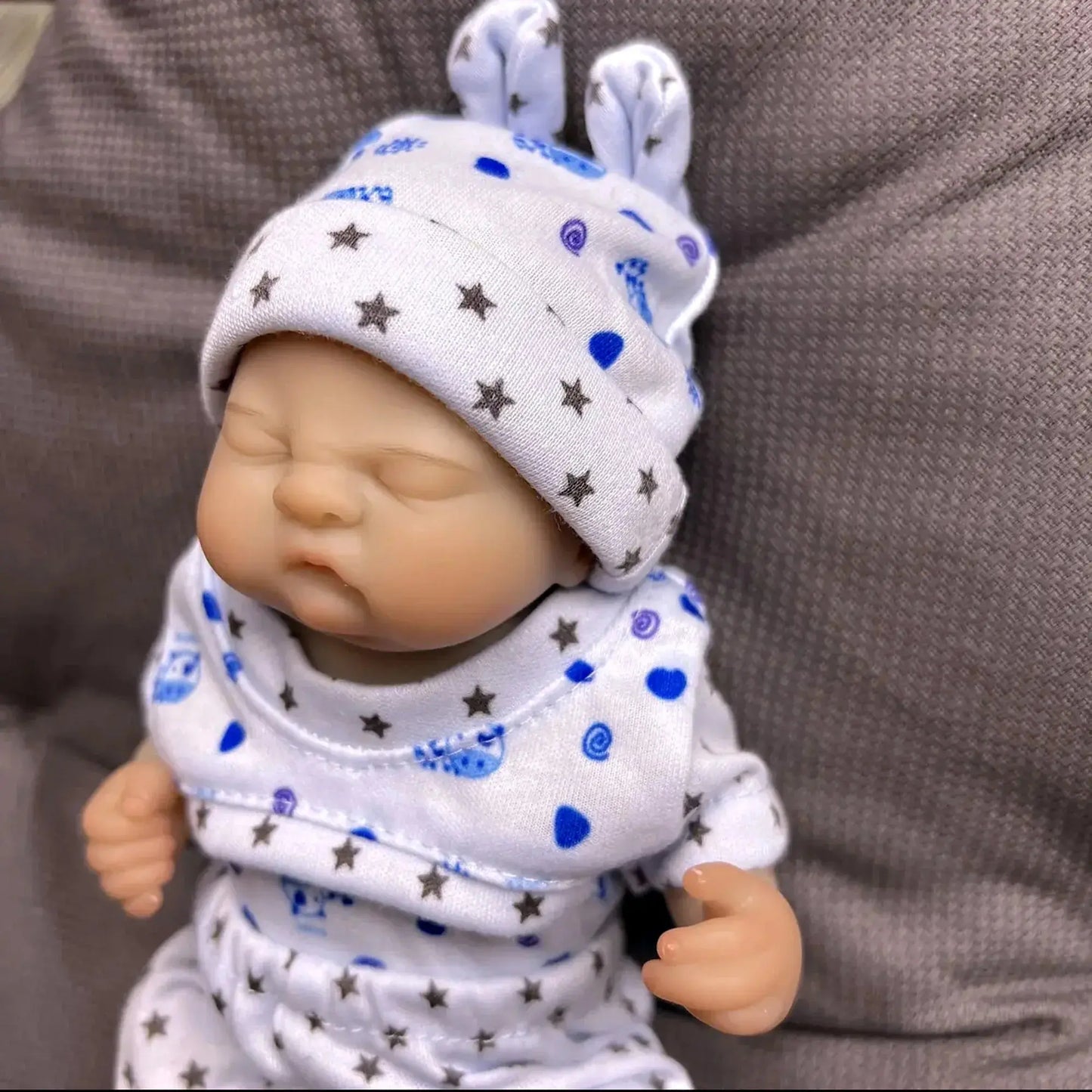8Inch Full Body Soft Vinyl Bebe Reborn 3D Painted Menina Boneca Renascida Lifelike Real Soft Touch Cuddly Toddler Dolls lifelikesiliconereborns.com