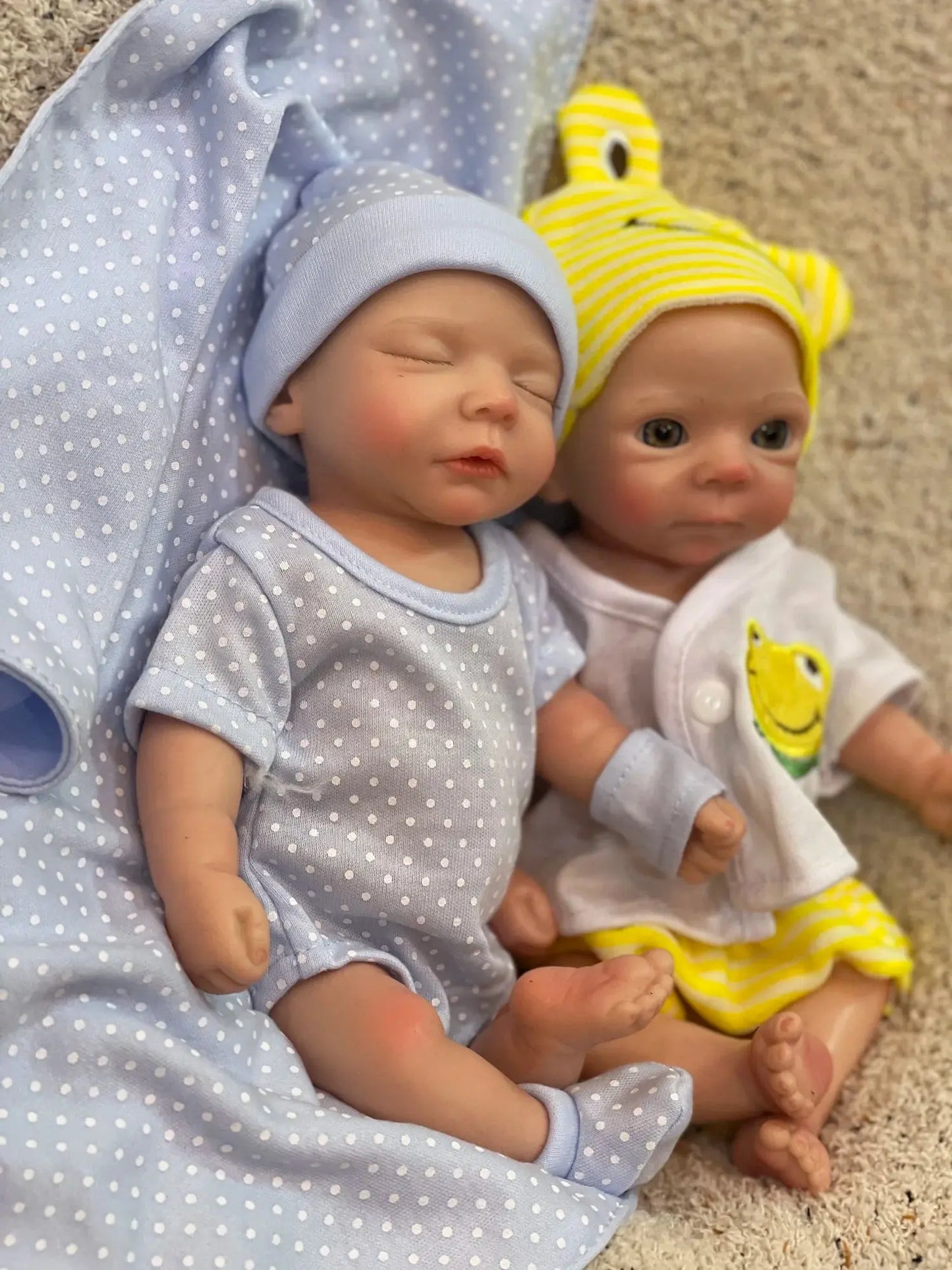 8styles/26cm Open and Close Eyes Cute Soft Full Body Solid Silicone Girl 3D Painted Skin Lifelike Real Corpo De Silicone Doll lifelikesiliconereborns.com
