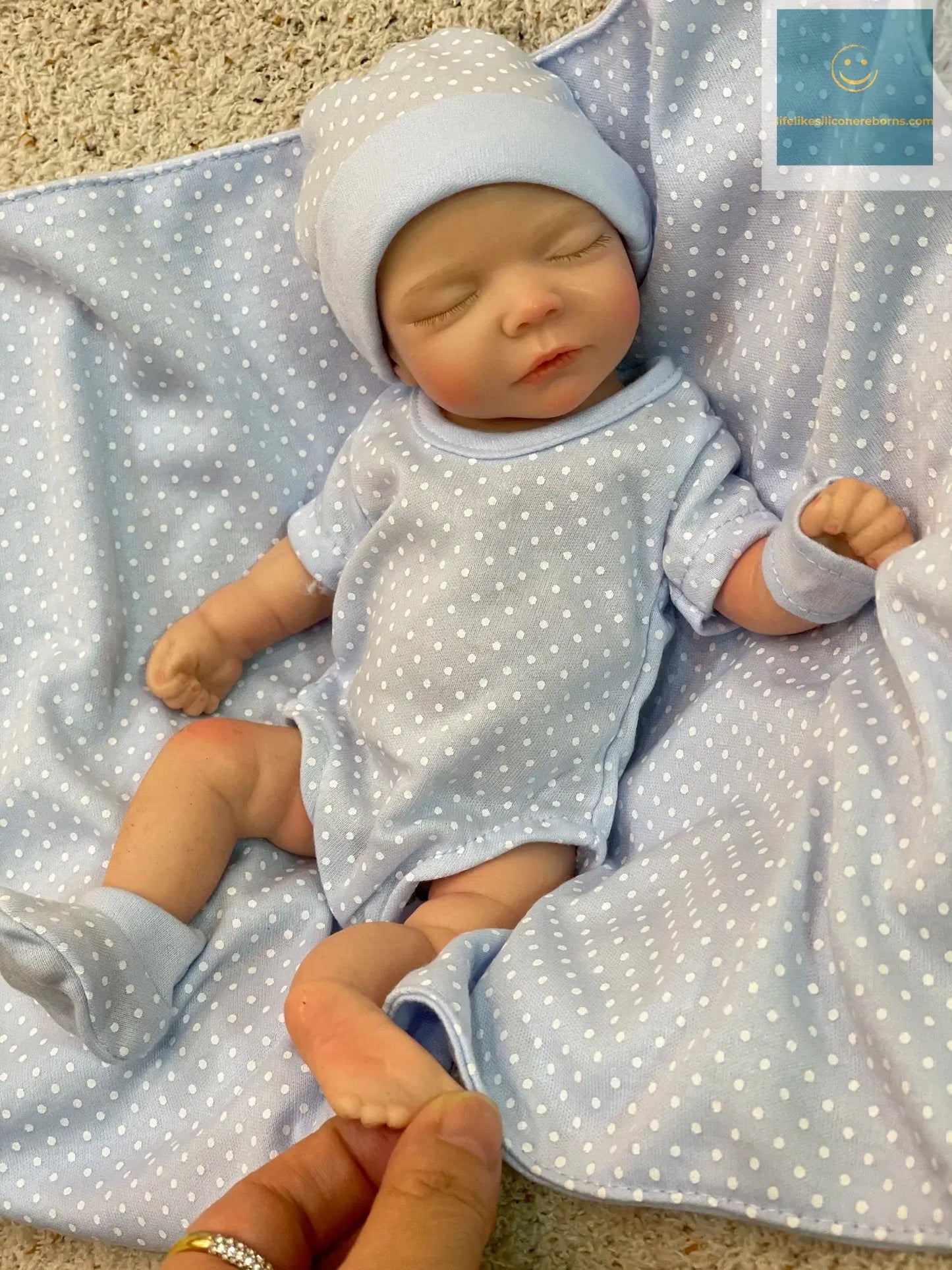 8styles/26cm Open and Close Eyes Cute Soft Full Body Solid Silicone Girl 3D Painted Skin Lifelike Real Corpo De Silicone Doll lifelikesiliconereborns.com