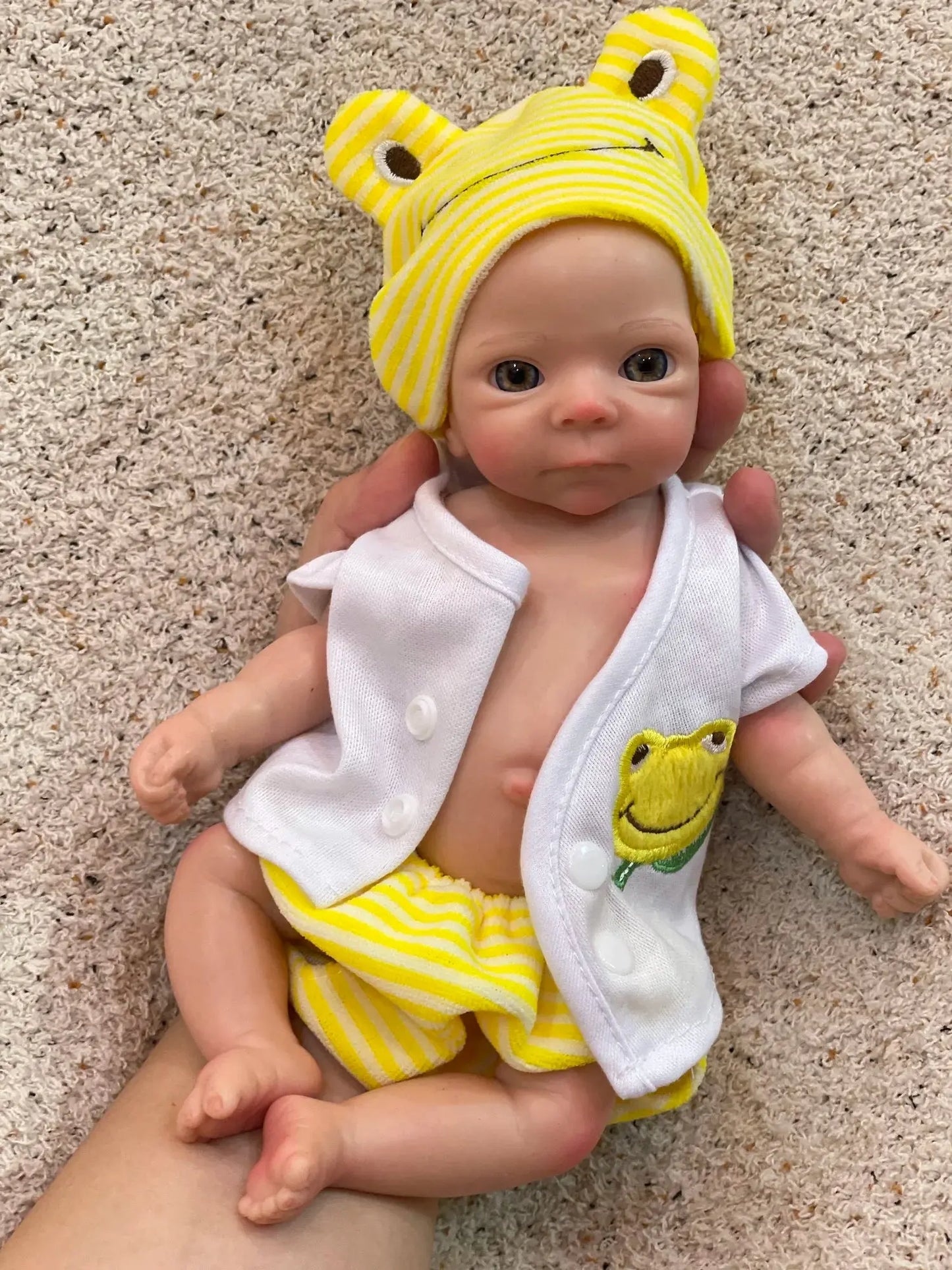 8styles/26cm Open and Close Eyes Cute Soft Full Body Solid Silicone Girl 3D Painted Skin Lifelike Real Corpo De Silicone Doll lifelikesiliconereborns.com