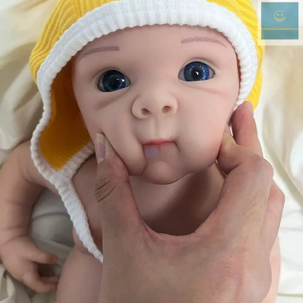 Cute 19-Inch Full-Body Silicone Reborn Baby Doll – Lifelike Betty Sculpt, Artist-Painted for Boy/Girl Collectible gift lifelikesiliconereborns.com