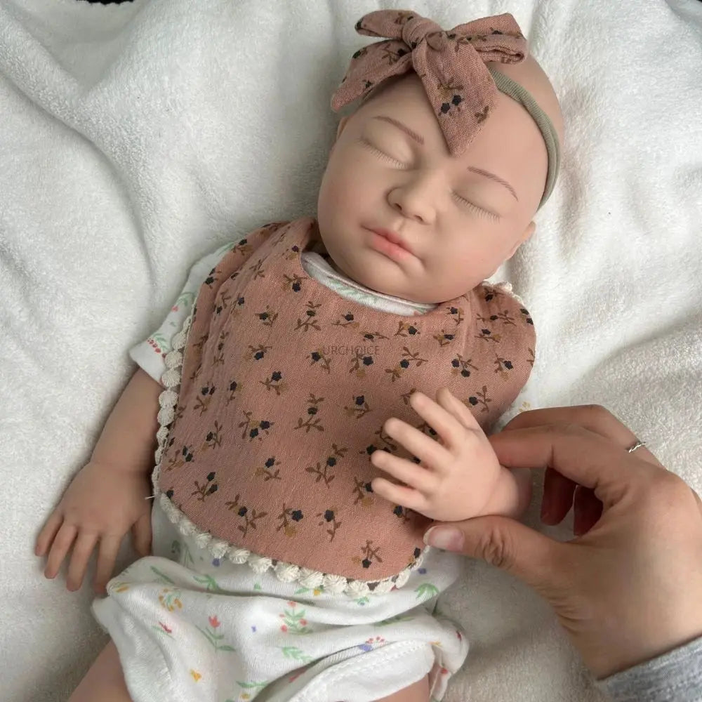 Handmade Soft 22Inch Silicone Reborn Baby Girl Realistic Weighted Waterproof Doll As Keepsakes Christmas Gift Collectibles lifelikesiliconereborns.com