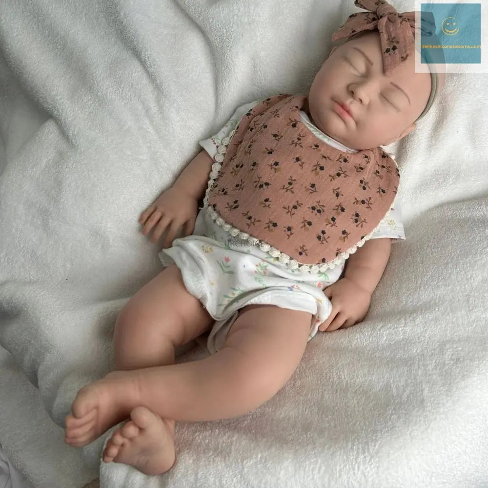 Handmade Soft 22Inch Silicone Reborn Baby Girl Realistic Weighted Waterproof Doll As Keepsakes Christmas Gift Collectibles lifelikesiliconereborns.com