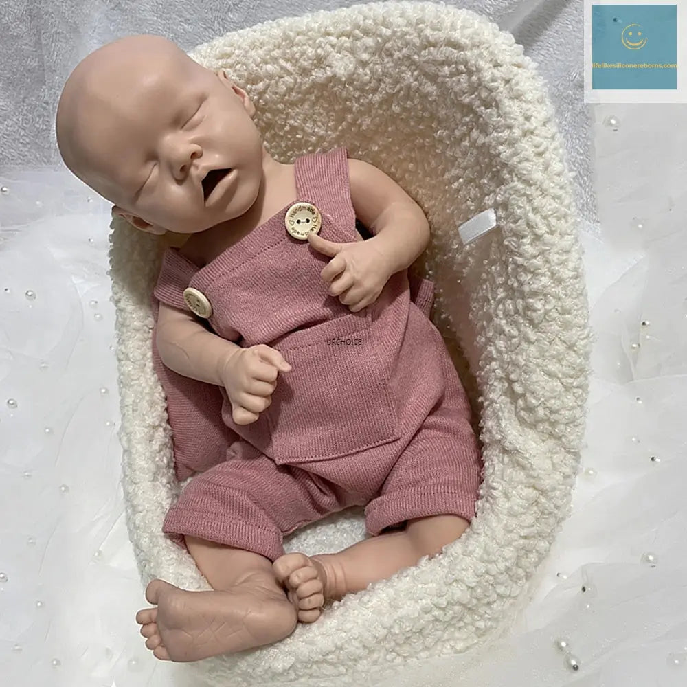 High-Simulation 18Inch Customizable Silicone Reborn Baby Girl Weighted Soft Washable Doll for Doll Enthusiasts Gift Collector lifelikesiliconereborns.com
