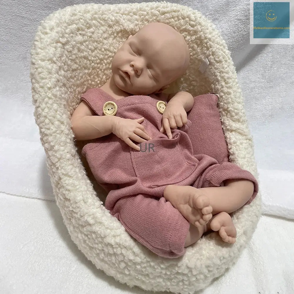 Highly Detailed 3D Skin Silicone Reborn Baby Girl Soft Durable Materials Waterproof Dolls For Collectors Anti-Stress Kids Toy lifelikesiliconereborns.com