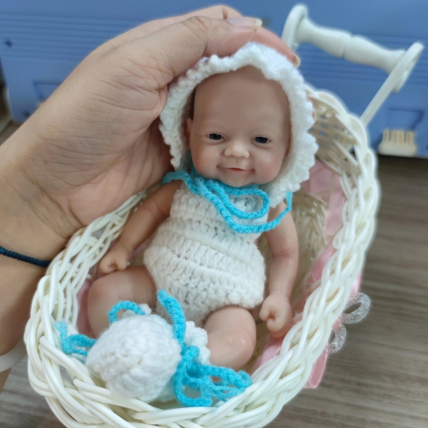 Lifelike Reborn Baby doll 7 inch Mini Full Body Soft Silicone Miniature Babies for Kid Halloween/Thanksgiving Day/Christmas Gift lifelikesiliconereborns.com
