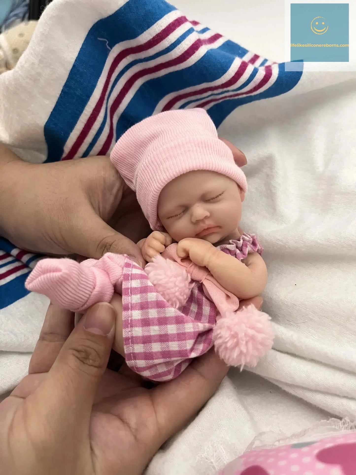Miniature Babies 7" Full Body Silicone Baby Reborn Doll Lifelike Sleeping Closed Eyes Baby Girl for Kids Birthday Christmas Gift lifelikesiliconereborns.com