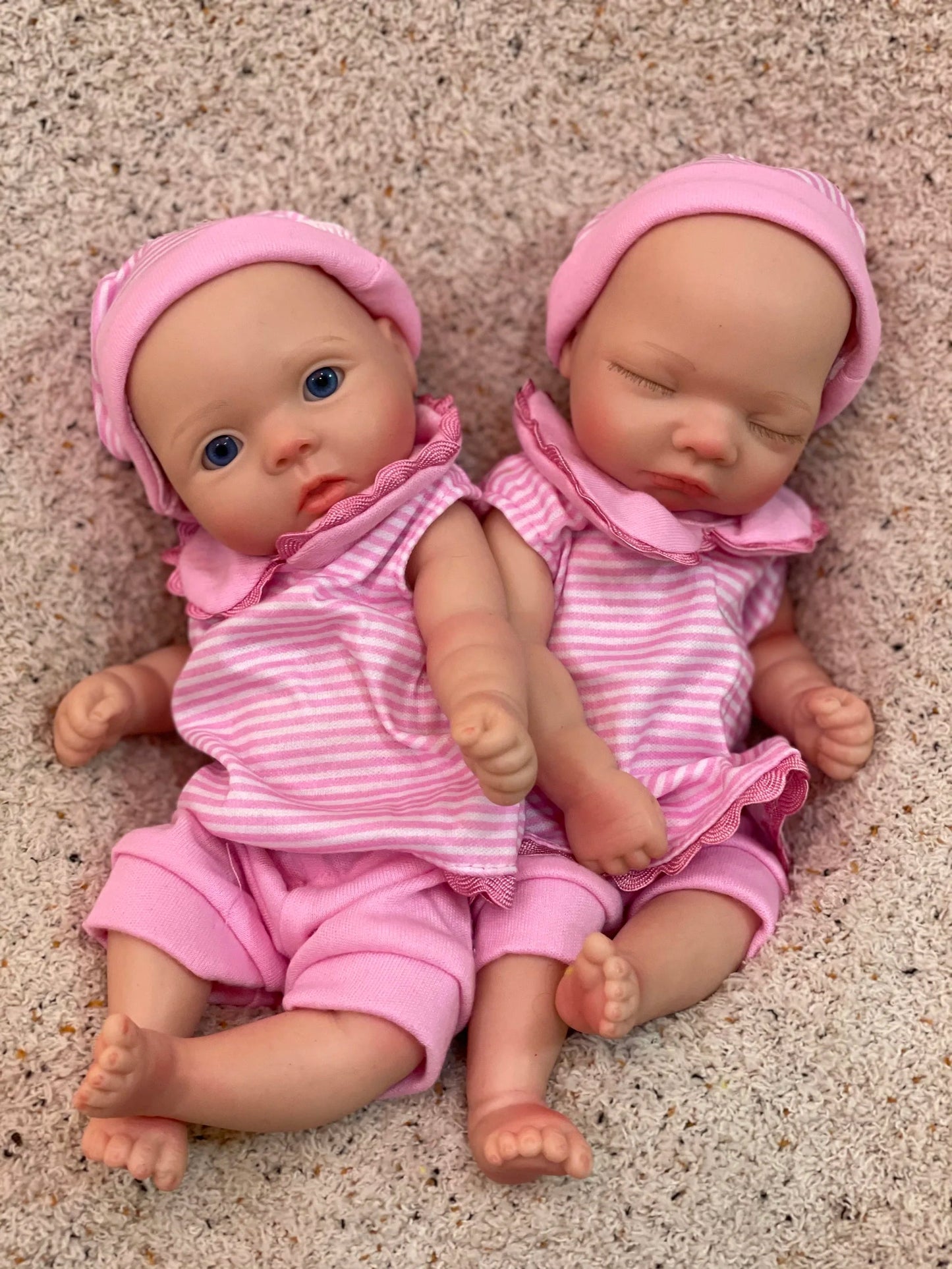 10Inch Silicone Girls Whole Body Soft Solid Silicone Reborn Baby Dolls Handmade Painted Newborn Baby Dolls Toys For Kids Gifts lifelikesiliconereborns.com