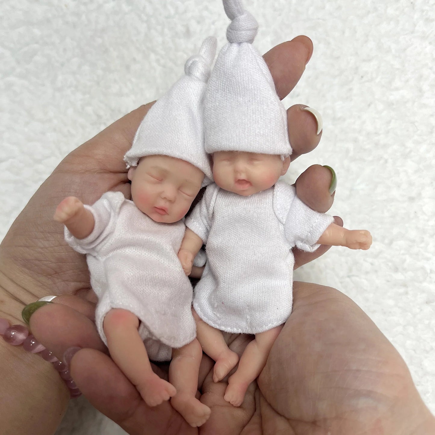 11CM Painted Mini Silicone Palm Girl With 2 Set of Outfits Cute Handmade Full Body Solid Reborn Baby Doll Toys реборн мальчик lifelikesiliconereborns.com
