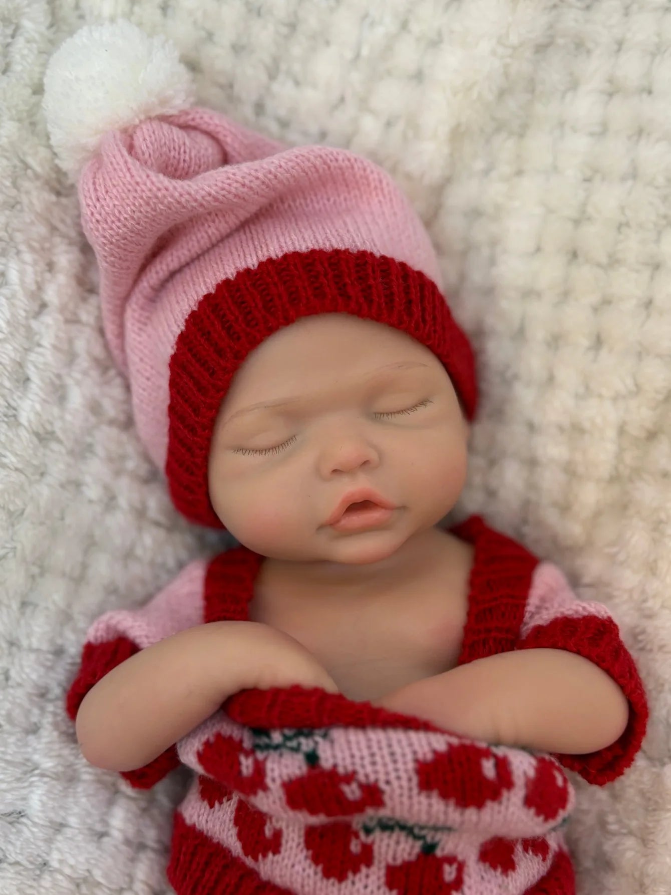 13 Inch Lifelike Silicone Bebe Reborn Doll Girl Sleeping Bebe Newborn Baby Doll For Children Birthday Gifts lifelikesiliconereborns.com