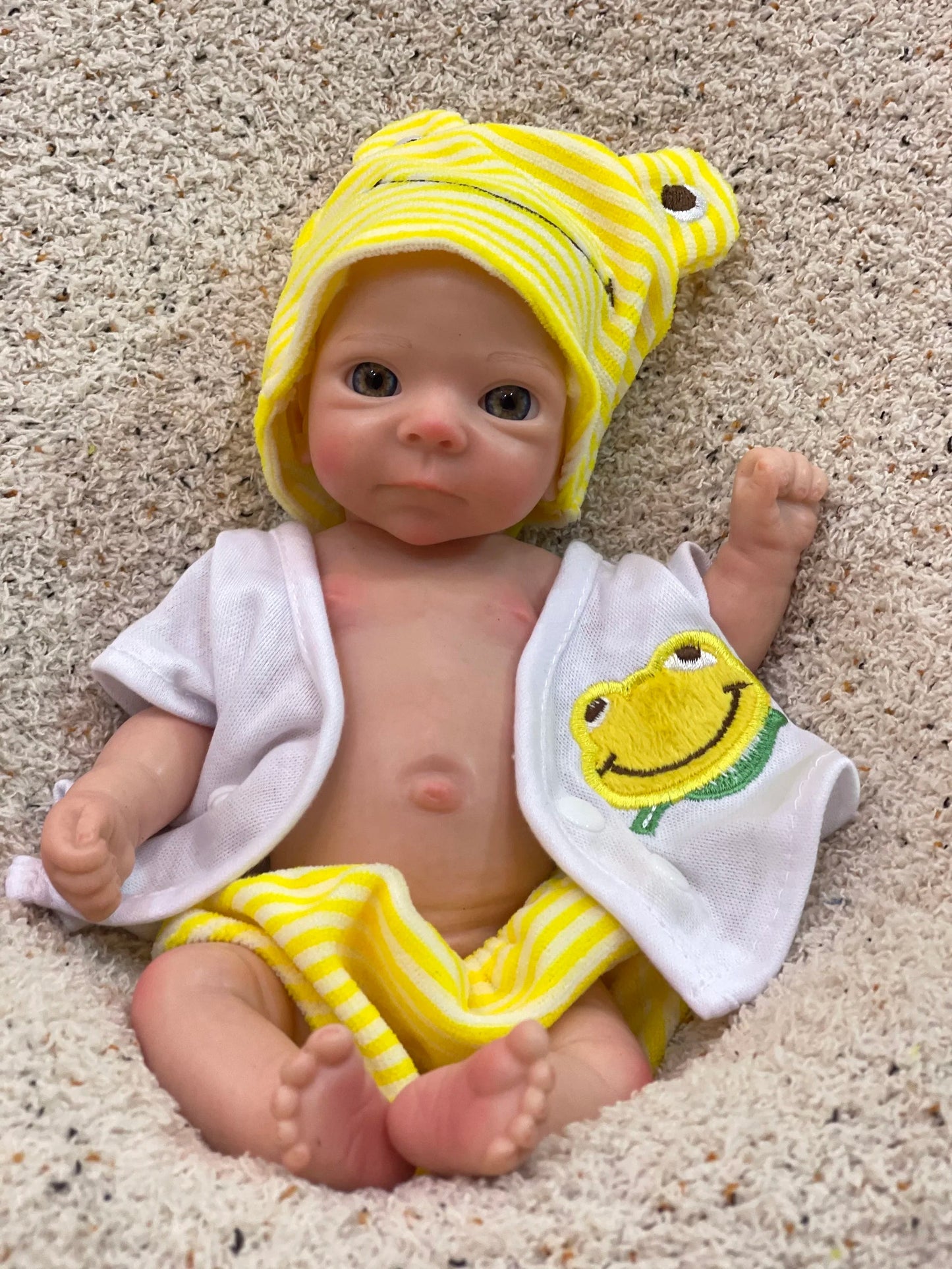 10Inch Silicone Girls Whole Body Soft Solid Silicone Reborn Baby Dolls Handmade Painted Newborn Baby Dolls Toys For Kids Gifts lifelikesiliconereborns.com