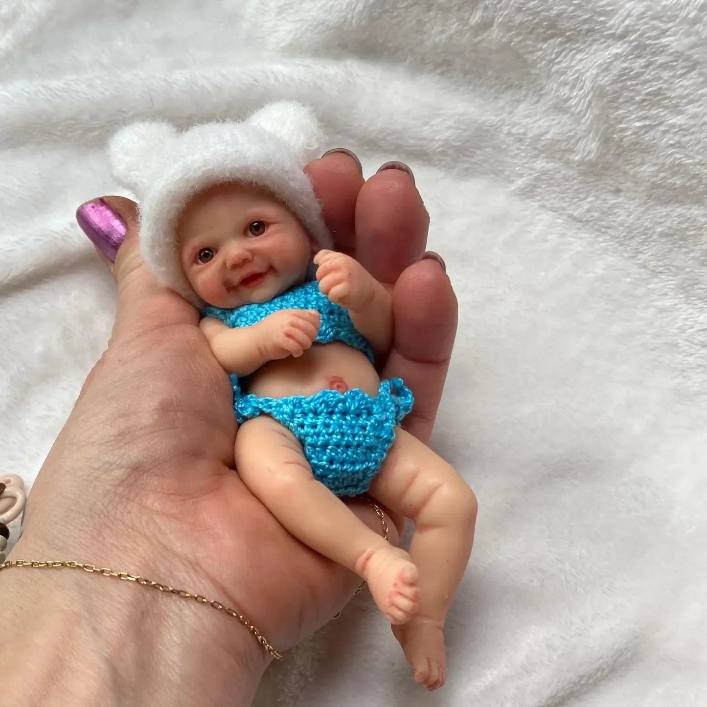 15CM Painted Full Body Solid Silicone Reborn Mini Palm Bebe Dolls Handmade Cute Girl Reborn Silicone Dolls реборн мальчик lifelikesiliconereborns.com