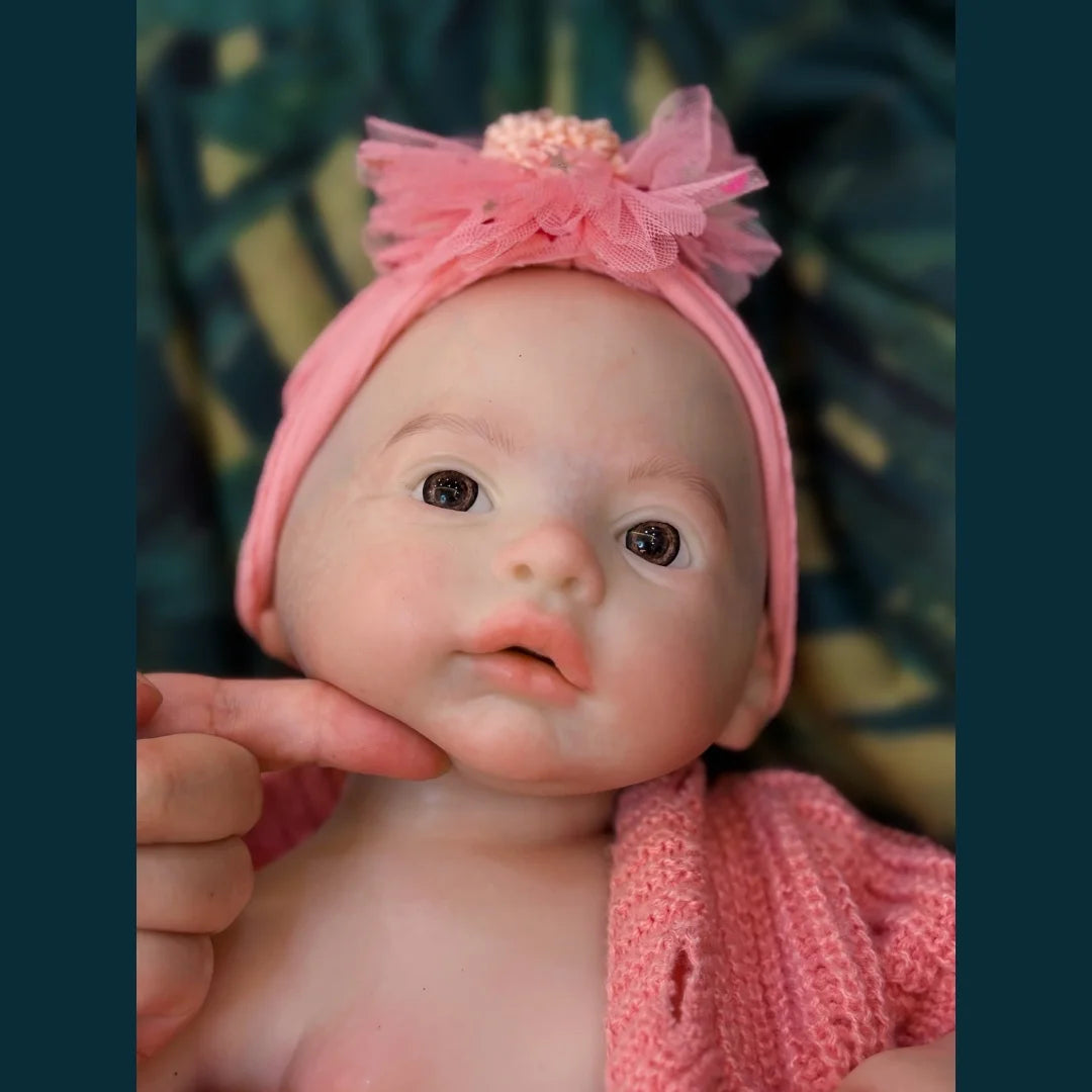45cm Meadow Can Open Mouth Solid bebe reborn de silicona Girl Doll With 3D Painted Skin Lifelike Real Reborn Baby Doll lifelikesiliconereborns.com