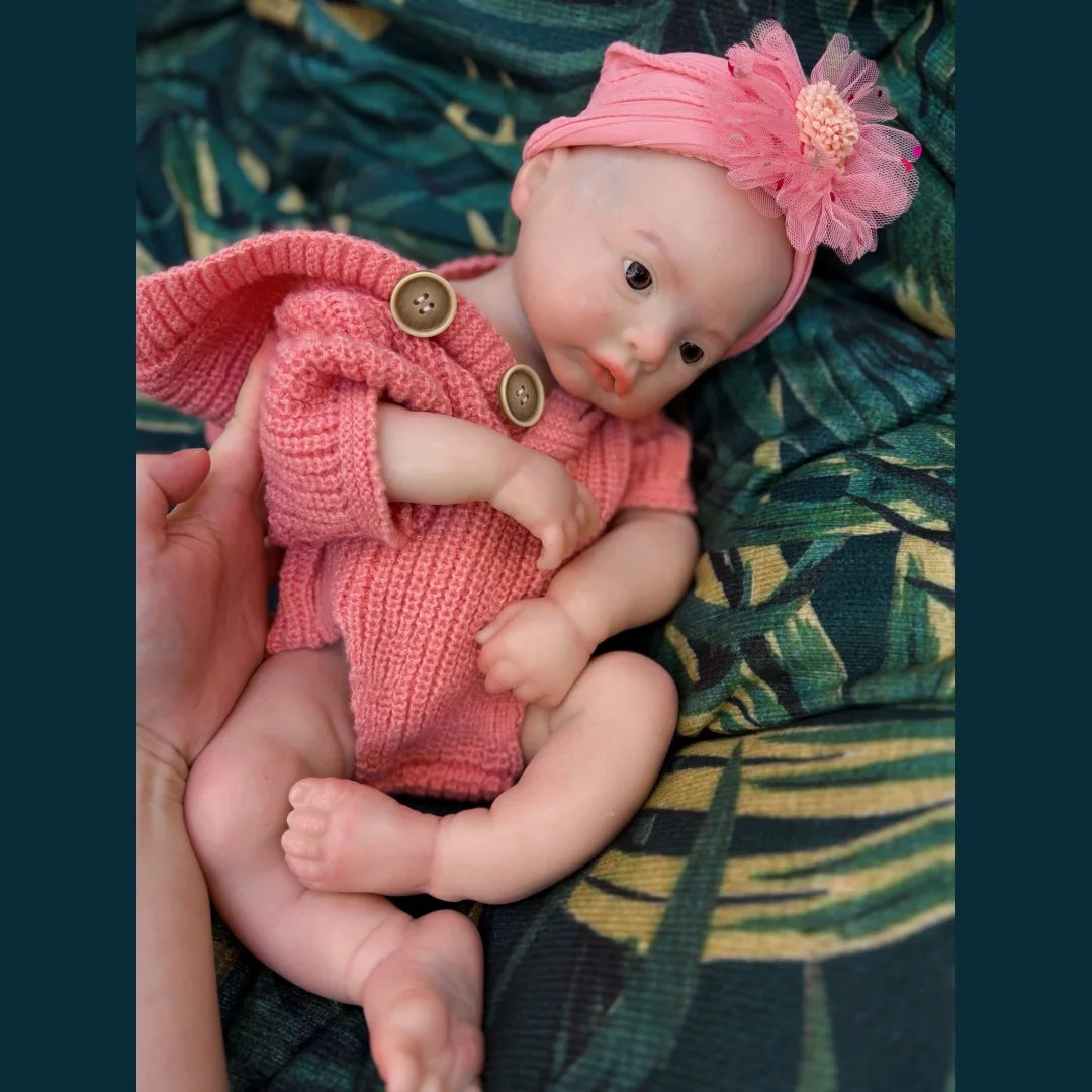 45cm Meadow Can Open Mouth Solid bebe reborn de silicona Girl Doll With 3D Painted Skin Lifelike Real Reborn Baby Doll lifelikesiliconereborns.com