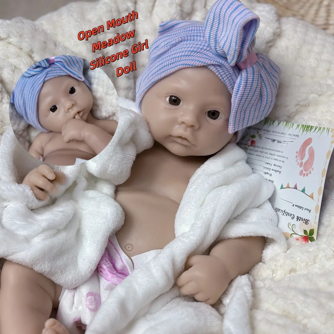 45cm Meadow Can Open Mouth Solid bebe reborn de silicona Girl Doll With 3D Painted Skin Lifelike Real Reborn Baby Doll lifelikesiliconereborns.com