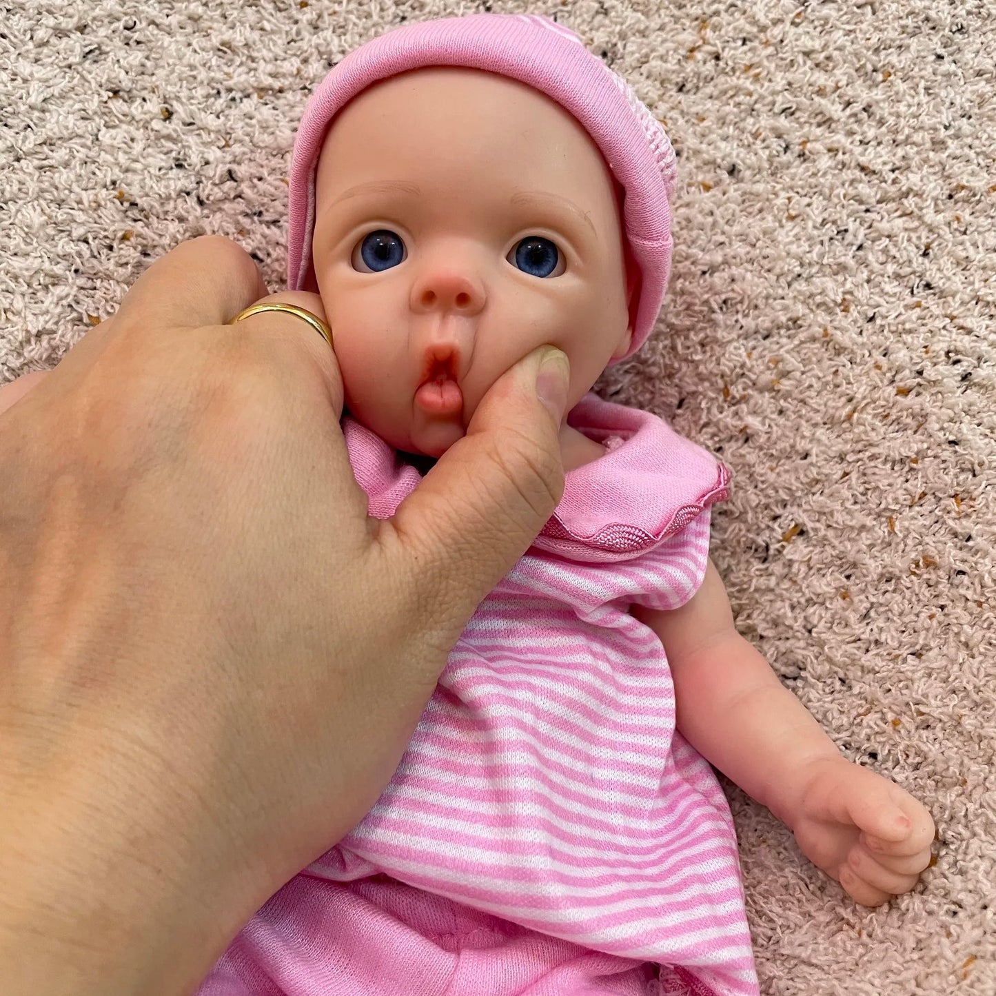 10Inch Silicone Girls Whole Body Soft Solid Silicone Reborn Baby Dolls Handmade Painted Newborn Baby Dolls Toys For Kids Gifts lifelikesiliconereborns.com