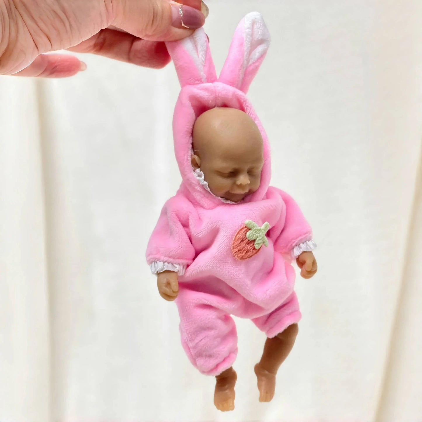 15CM Painted Full Body Solid Silicone Reborn Mini Palm Bebe Dolls Handmade Cute Girl Reborn Silicone Dolls реборн мальчик lifelikesiliconereborns.com