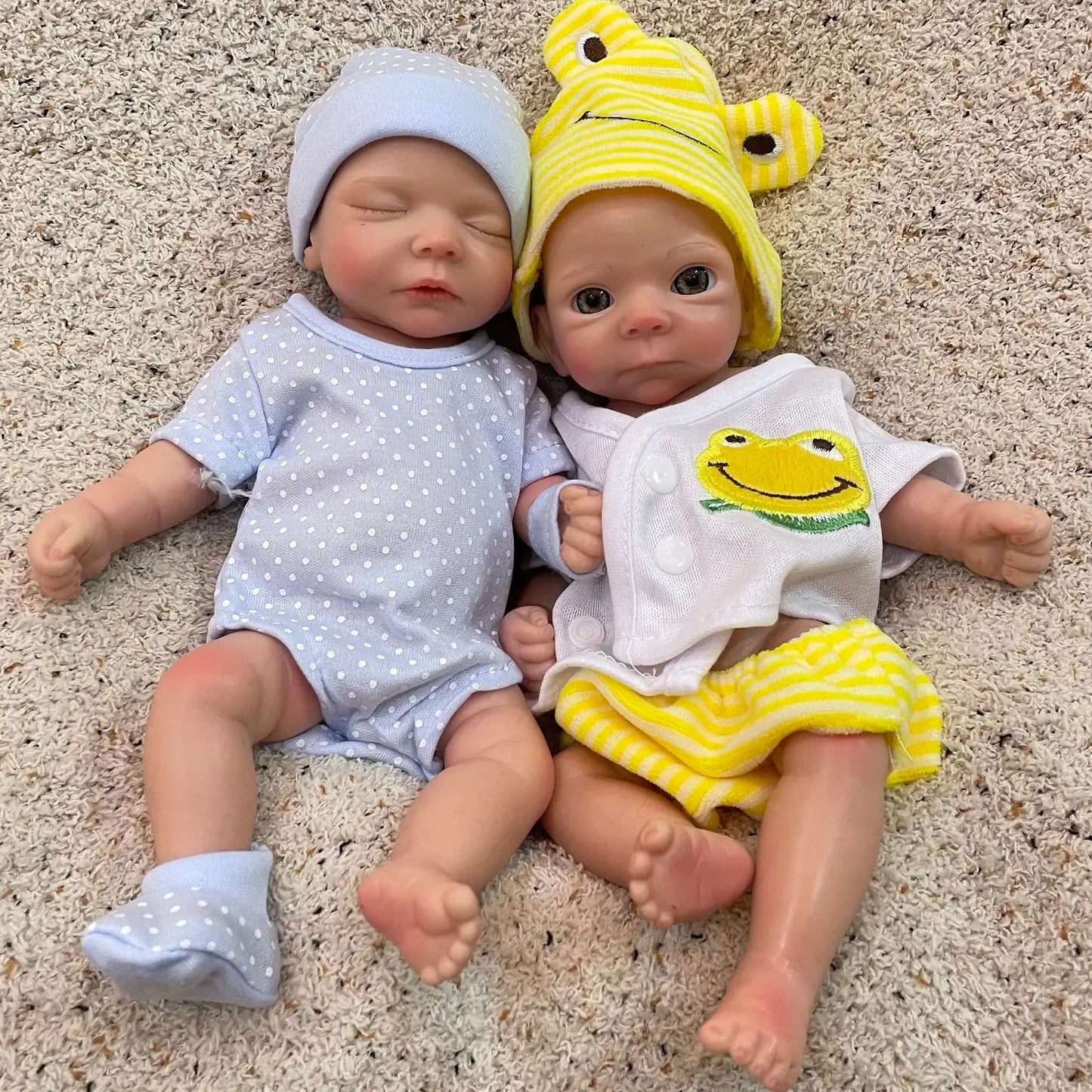 10Inch Silicone Girls Whole Body Soft Solid Silicone Reborn Baby Dolls Handmade Painted Newborn Baby Dolls Toys For Kids Gifts lifelikesiliconereborns.com