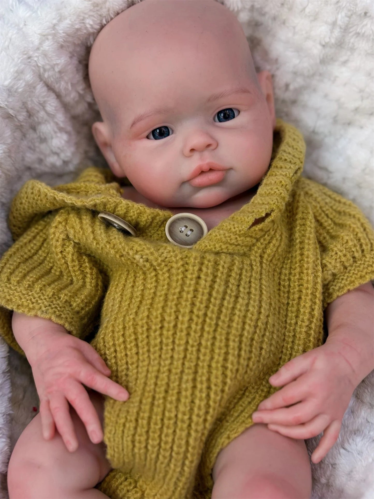 17Inch Washable Open Eyes Soft Silicone Reborn Girl Doll With 3D Painted Skin Can Handmade Bebe Reborn Girl For Family's Gift lifelikesiliconereborns.com