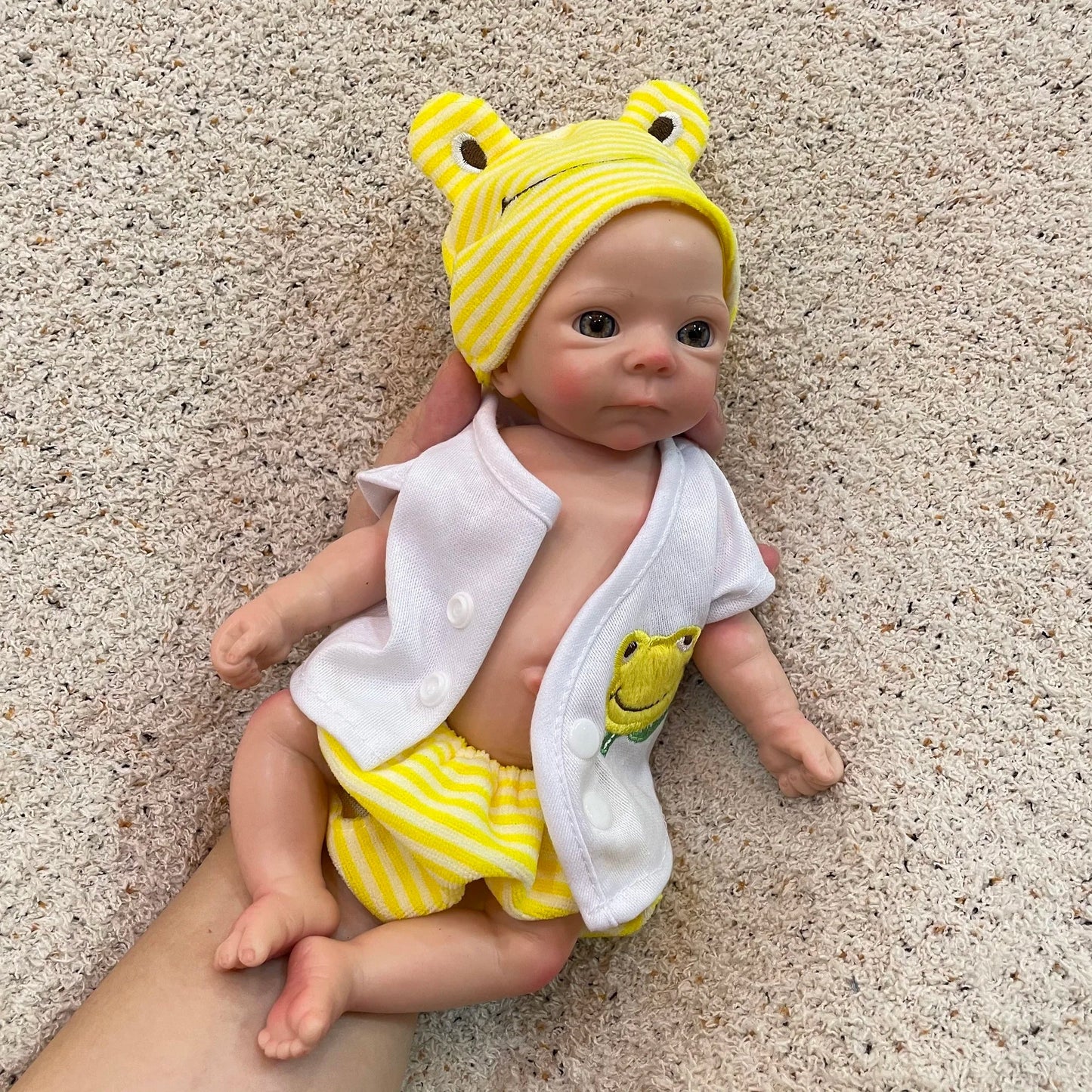 10Inch Silicone Girls Whole Body Soft Solid Silicone Reborn Baby Dolls Handmade Painted Newborn Baby Dolls Toys For Kids Gifts lifelikesiliconereborns.com