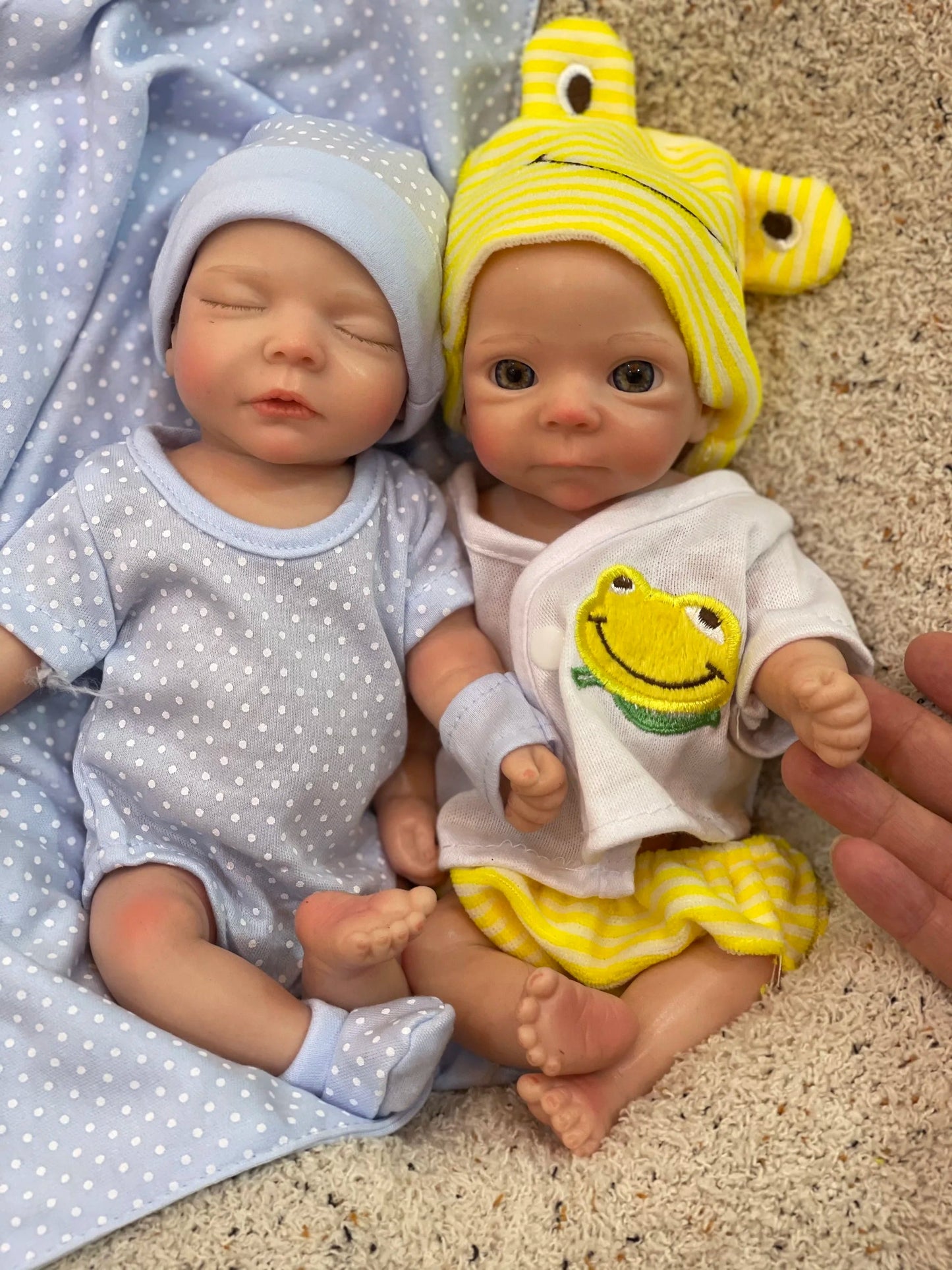 10Inch Silicone Girls Whole Body Soft Solid Silicone Reborn Baby Dolls Handmade Painted Newborn Baby Dolls Toys For Kids Gifts lifelikesiliconereborns.com