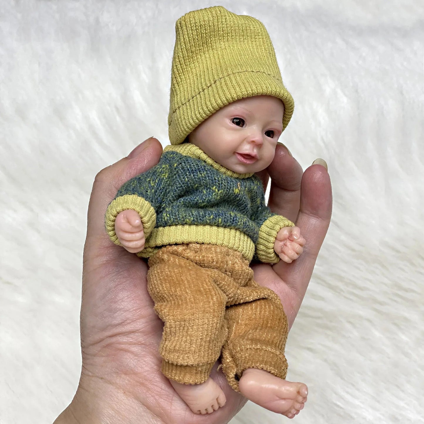 15CM Painted Full Solid Silicone Bebe Boy Reborn Baby Dolls Handmade Cute Mini Palm Dolls Reborn Silicone Dolls реборн мальчик lifelikesiliconereborns.com