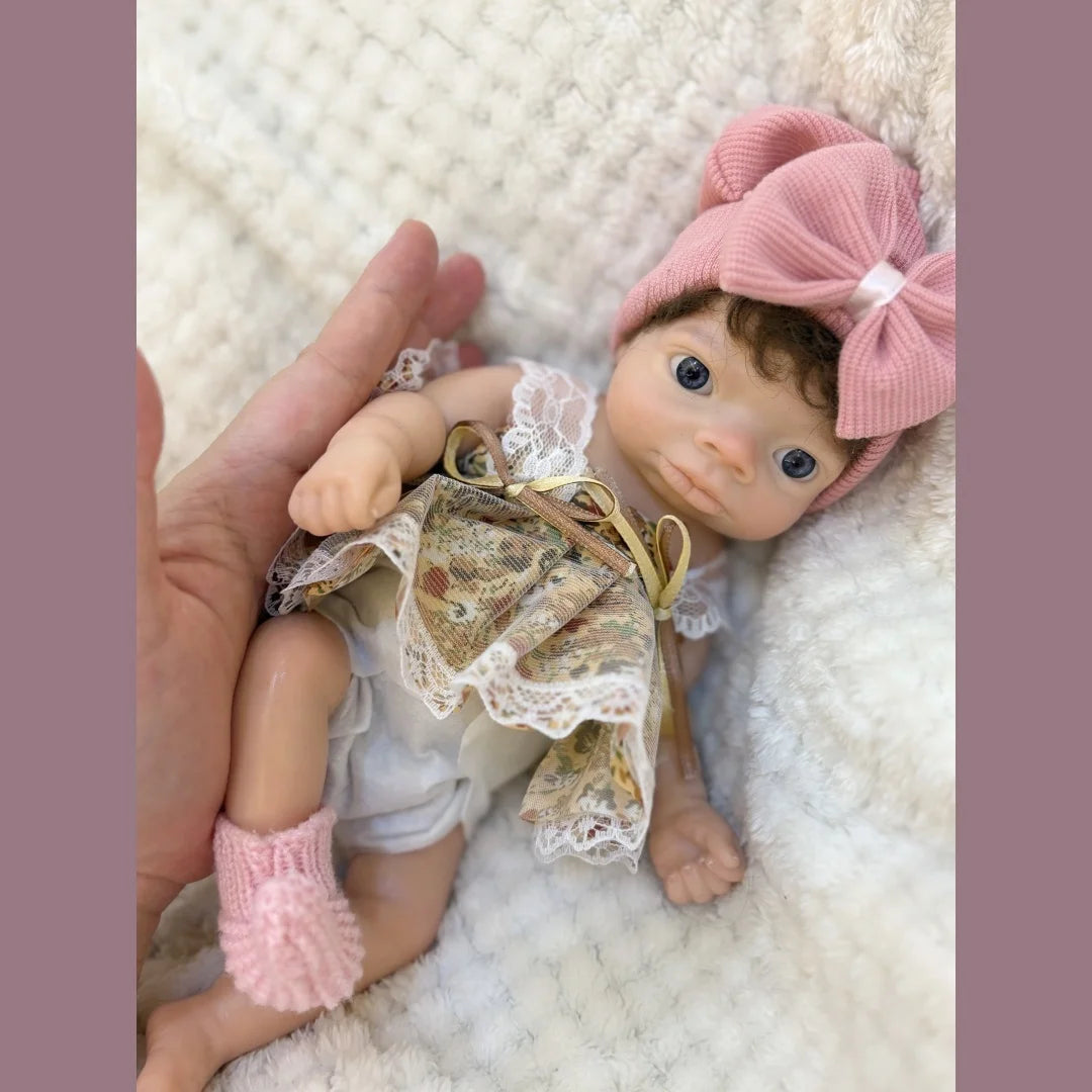 10Inch Washable Open Eyes Lanny Full Body Silicone Bebe Reborn Girl Doll With Rooted Hair Lifelike Realistic Newborn Doll lifelikesiliconereborns.com