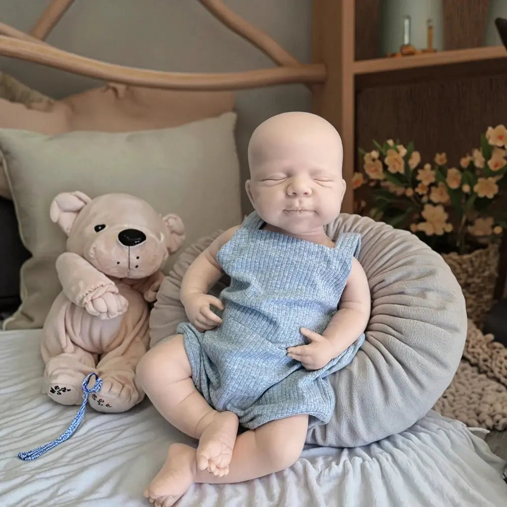 Soft Lifelike Silicone Reborn Dolls 19Inch Baby Girl/Boy Flexible Body For Hobbyists Who Enjoy Creative Customization lifelikesiliconereborns.com