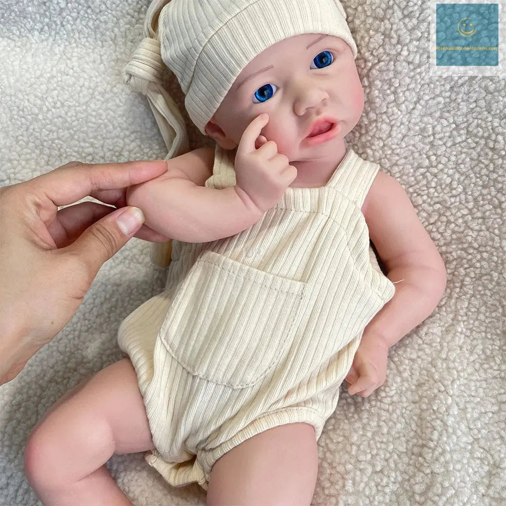 Unpainted Advanced Painted Doll Gift Set for Kids Real Saskia 18 Inch Realistic Newborn Baby Handmade Lifelike Newborn Girl lifelikesiliconereborns.com