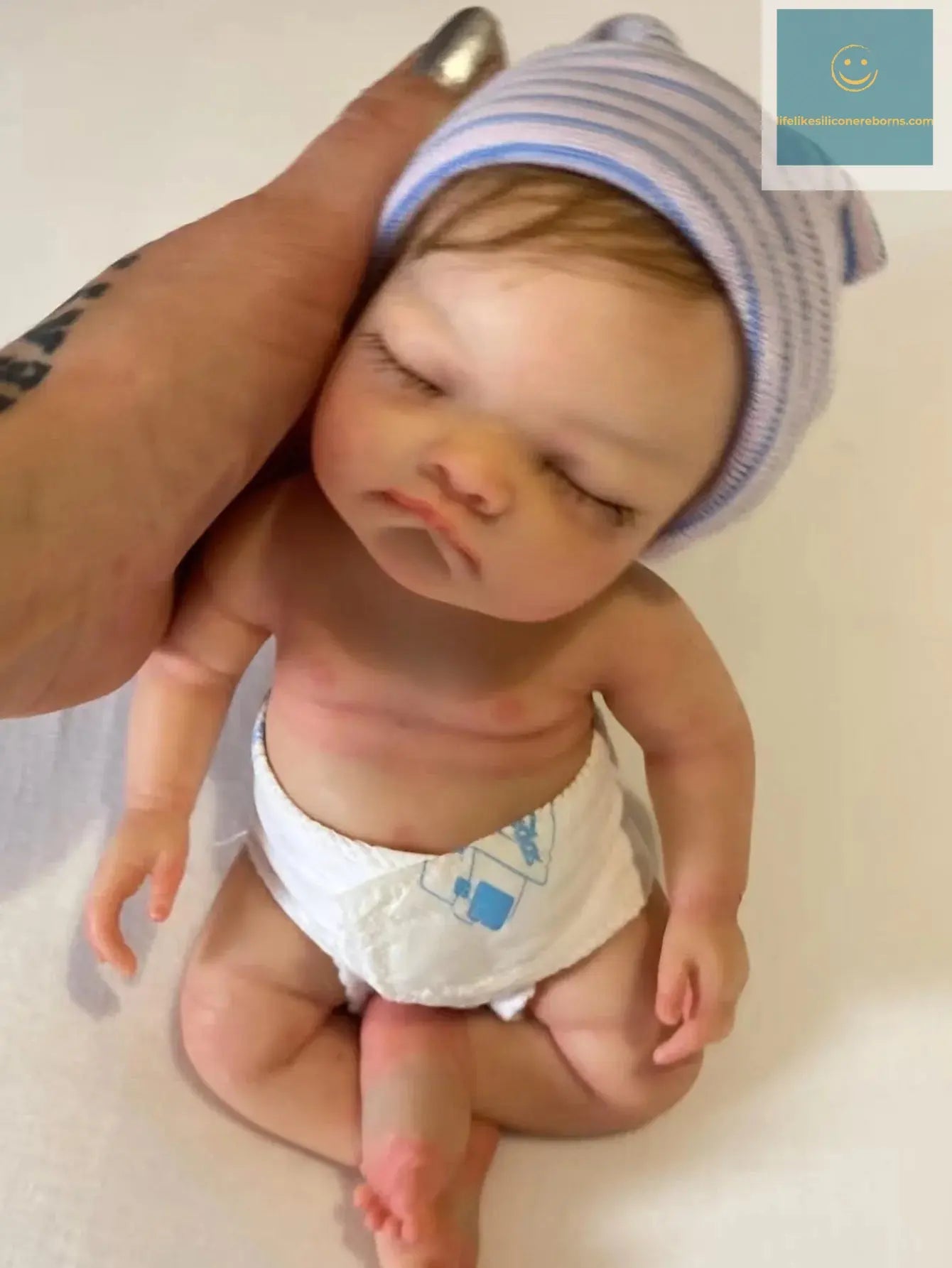 10 Inch 25.4 Cm Soft Silicone Bebe Reborn Girl Handmade Soft Touch Newborn Baby Doll Sleeping Cute Doll With Rooted Hair - lifelikesiliconereborns.com