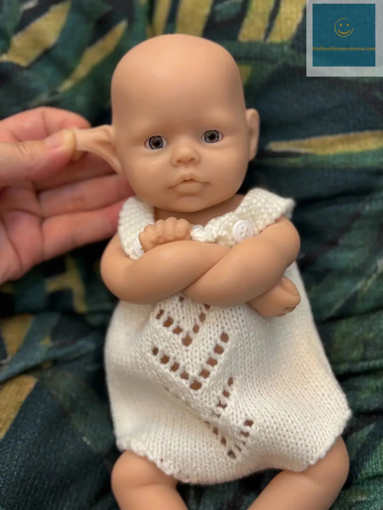10 Inch Lifelike Full Body Silicone Reborn Baby Girl Handmade Newborn Doll Unpainted Cute Bebe Doll - lifelikesiliconereborns.com