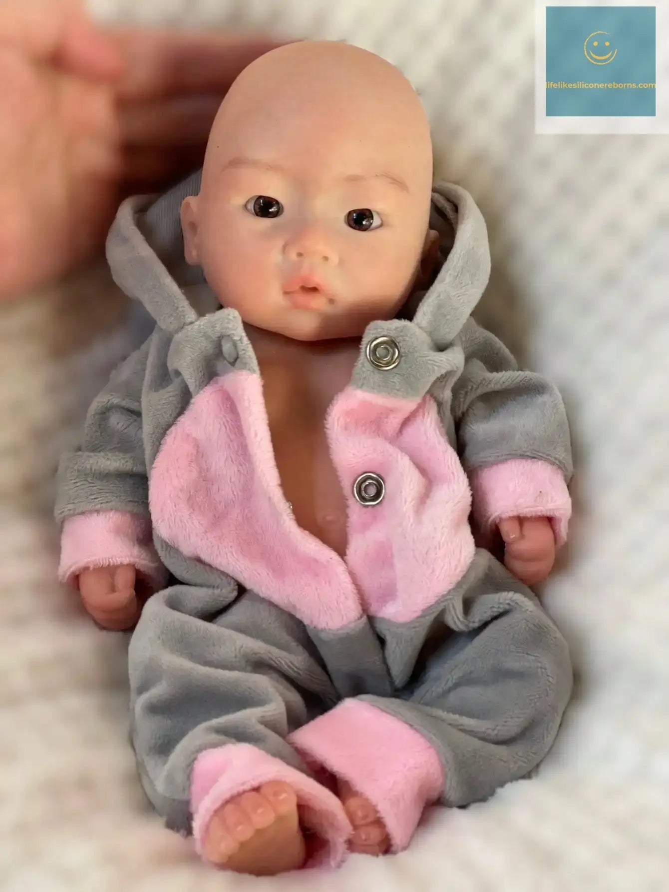 10 Inch Soft Silicone Boy Newborn Baby Doll Awake Bebe Soft Touch  Silicone Reborn Boy For Birthday Gifts - lifelikesiliconereborns.com
