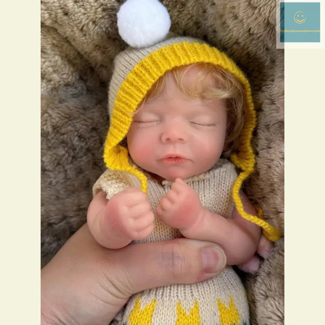 10Inch Can Open Mouth Full Body Silicone Reborn Girl Doll With Handmade Rooted Hair Lifelike Newborn Doll With Sweather Cloth lifelikesiliconereborns.com